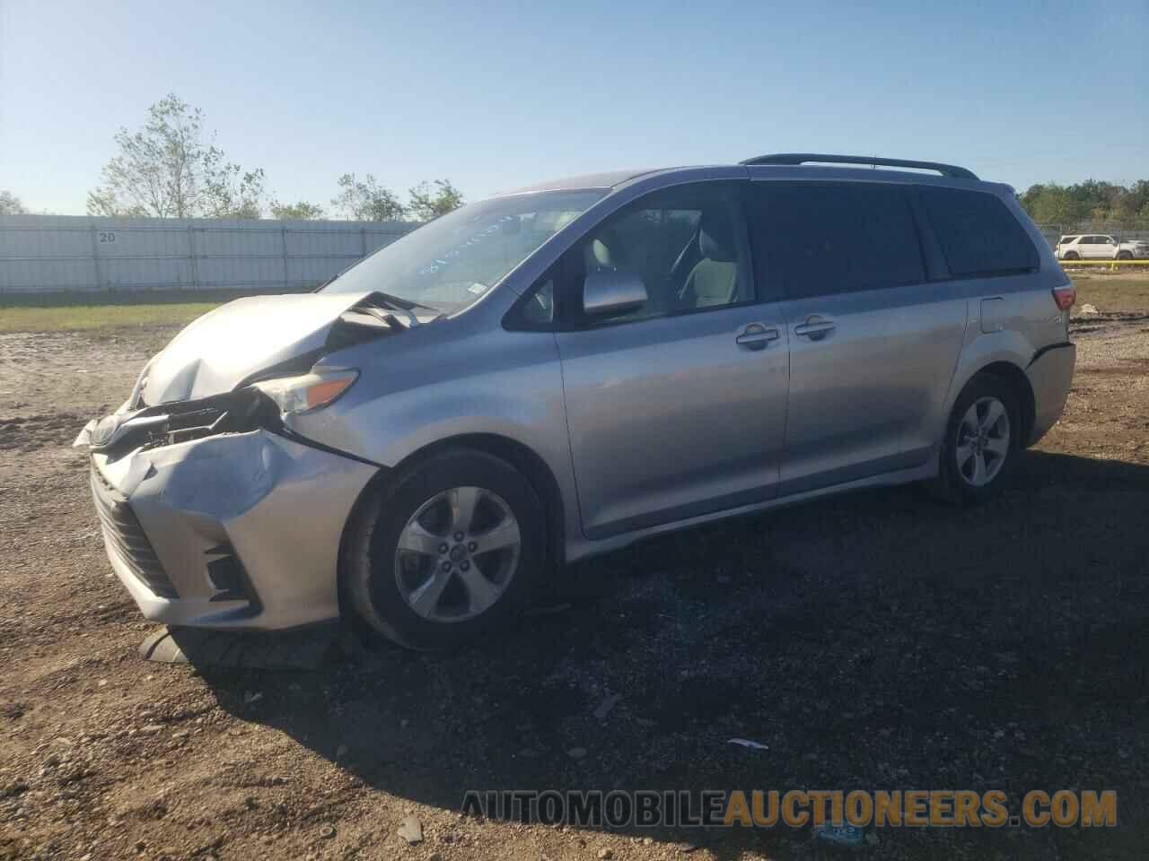 5TDKZ3DC8JS927766 TOYOTA All Models 2018