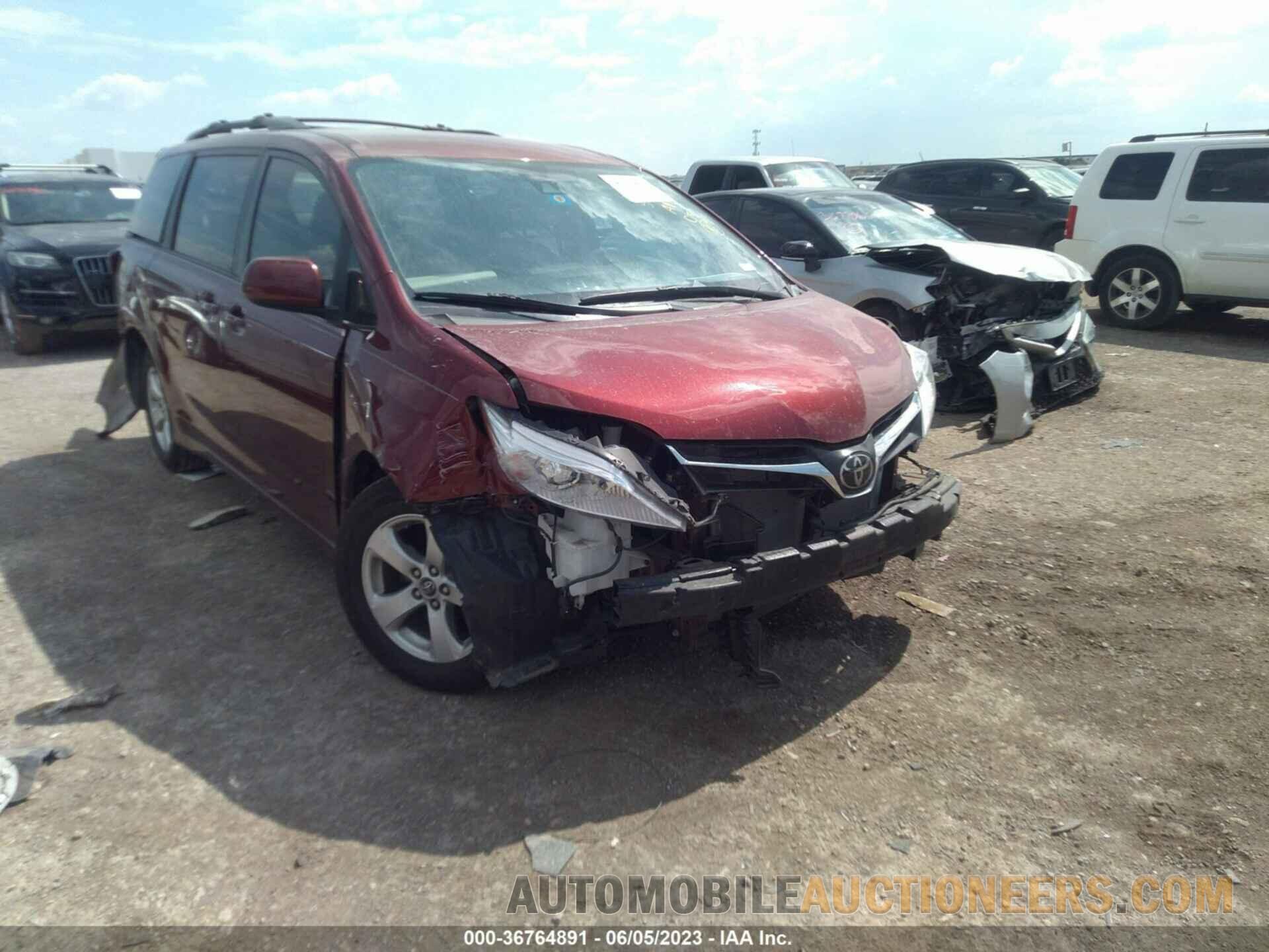 5TDKZ3DC8JS960461 TOYOTA SIENNA 2018