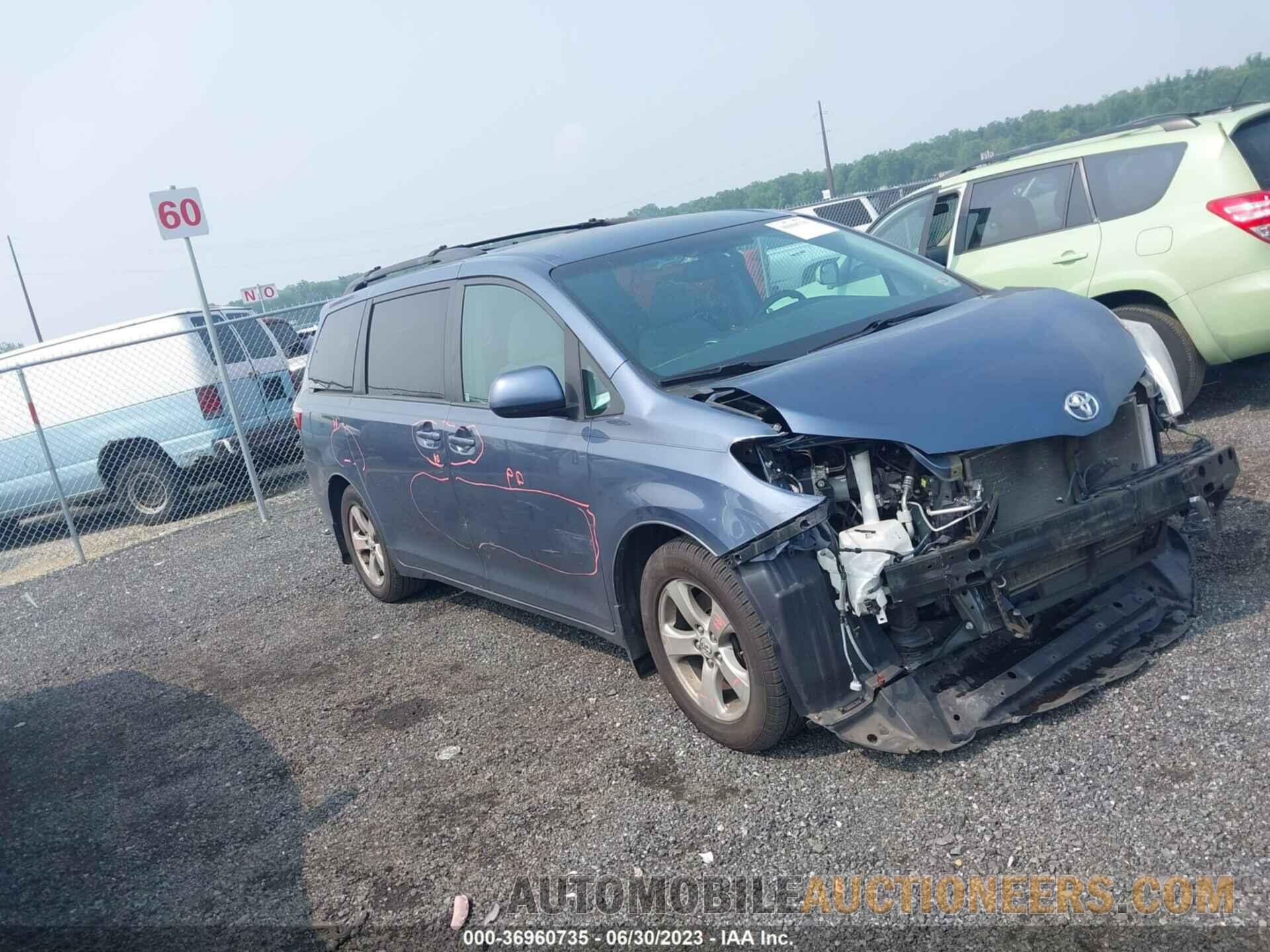 5TDKZ3DC9HS811292 TOYOTA SIENNA 2017