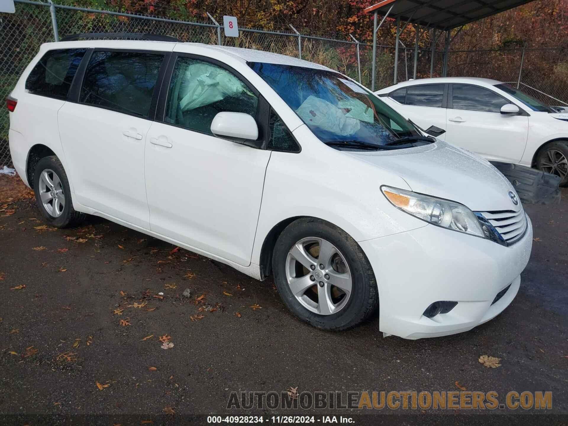 5TDKZ3DC9HS875204 TOYOTA SIENNA 2017