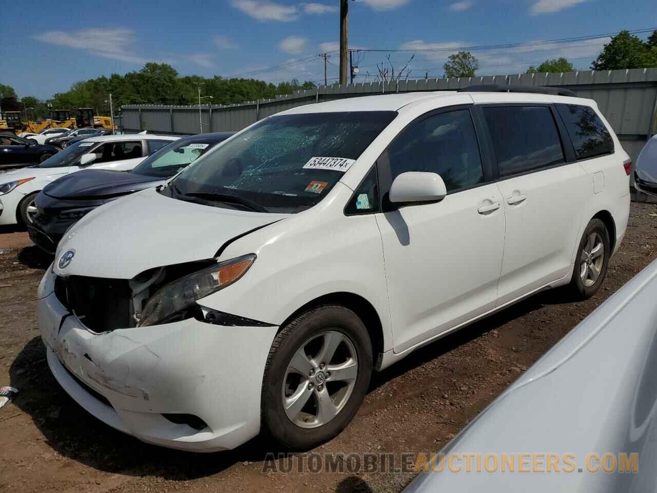 5TDKZ3DC9HS884680 TOYOTA All Models 2017