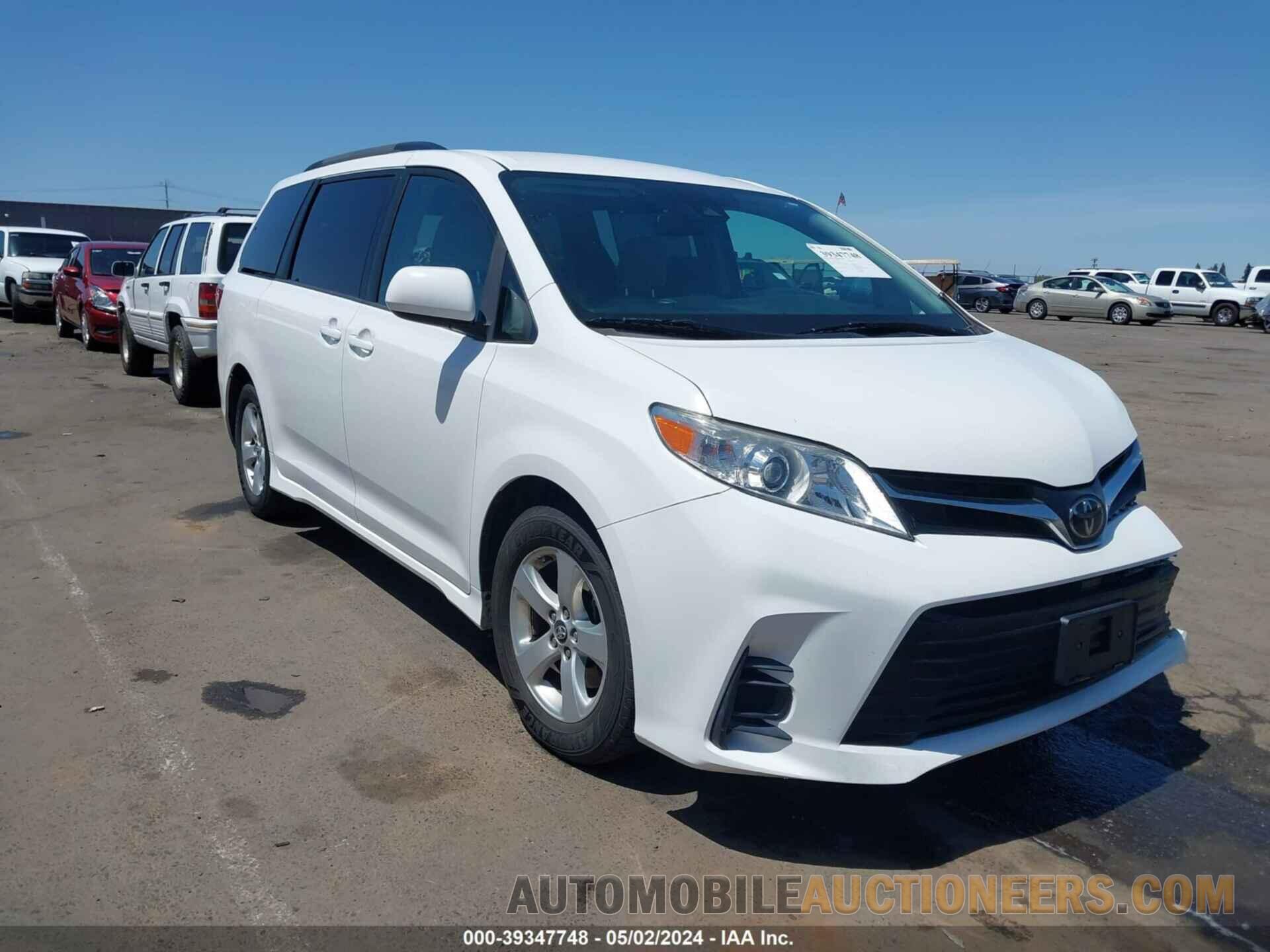 5TDKZ3DC9JS920535 TOYOTA SIENNA 2018