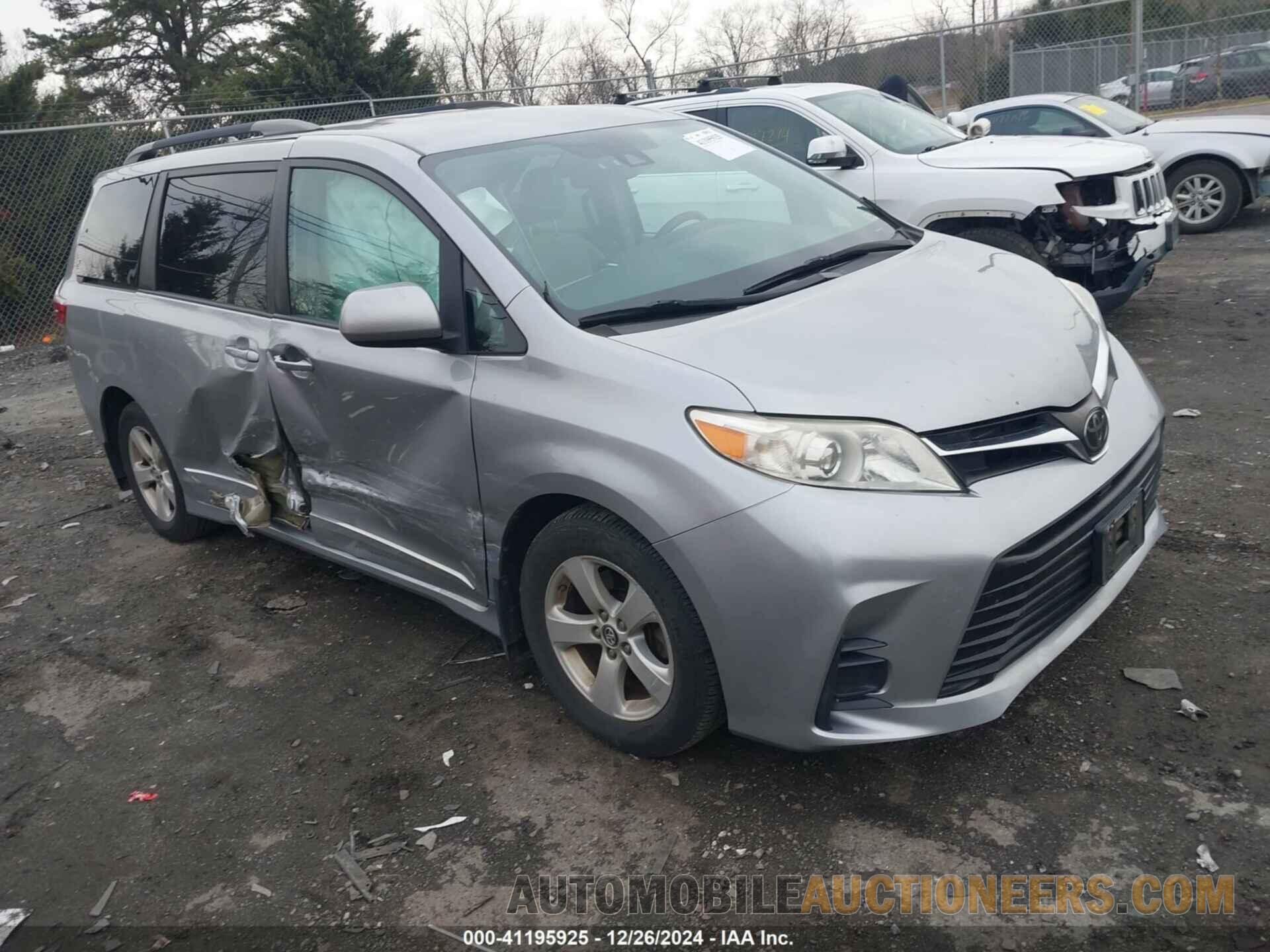 5TDKZ3DC9JS928344 TOYOTA SIENNA 2018