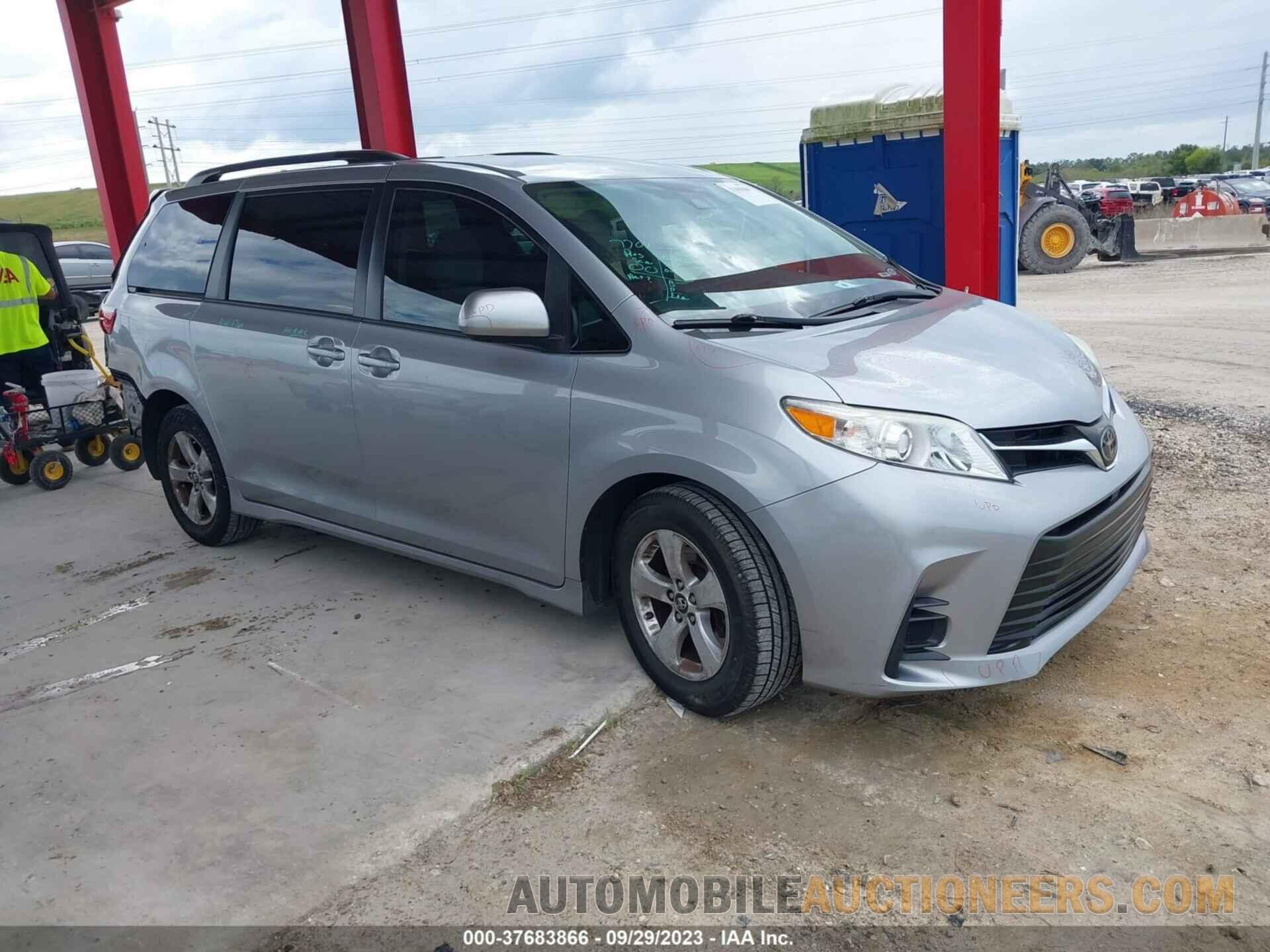 5TDKZ3DC9JS954832 TOYOTA SIENNA 2018