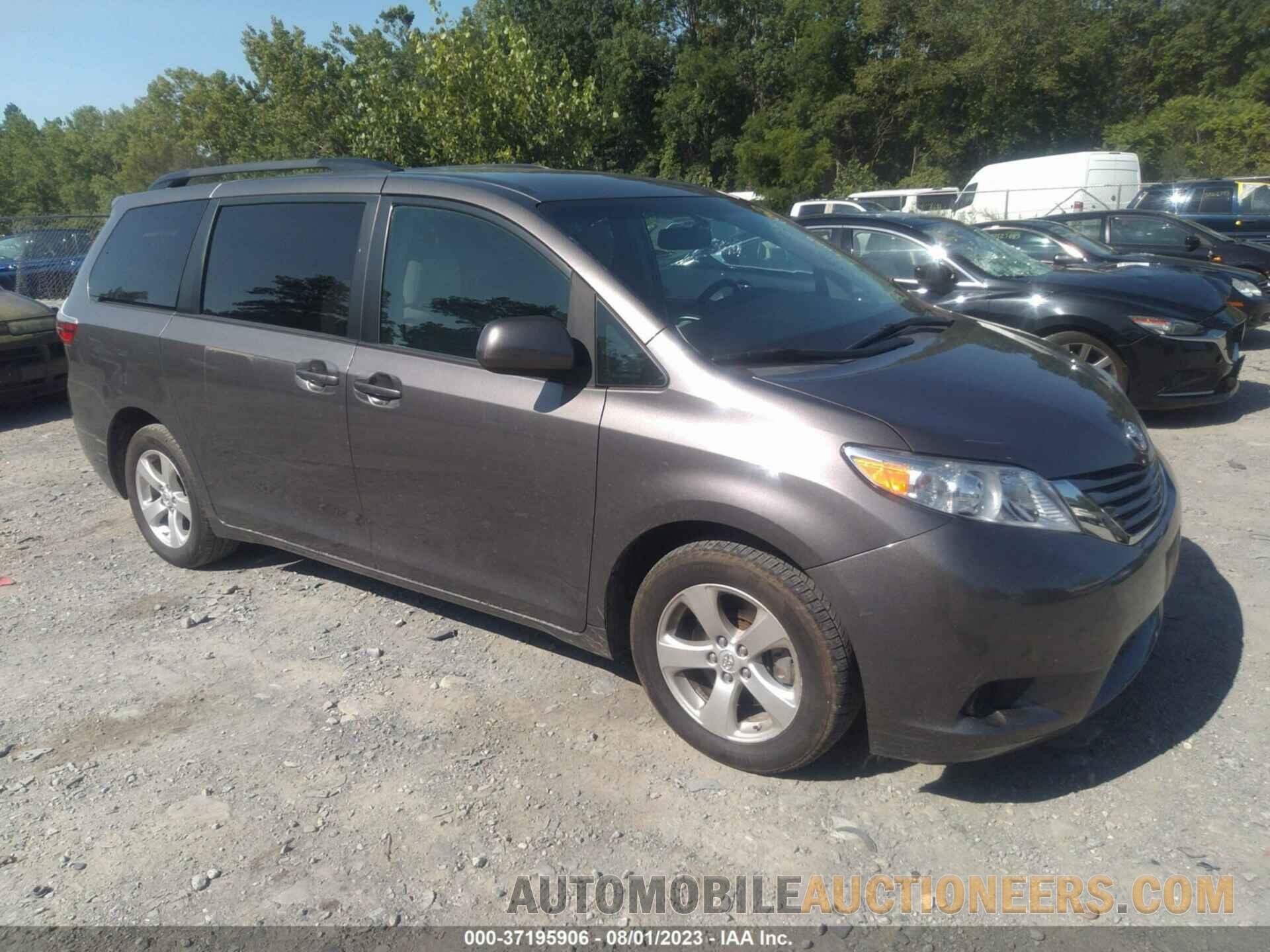 5TDKZ3DCXHS766976 TOYOTA SIENNA 2017