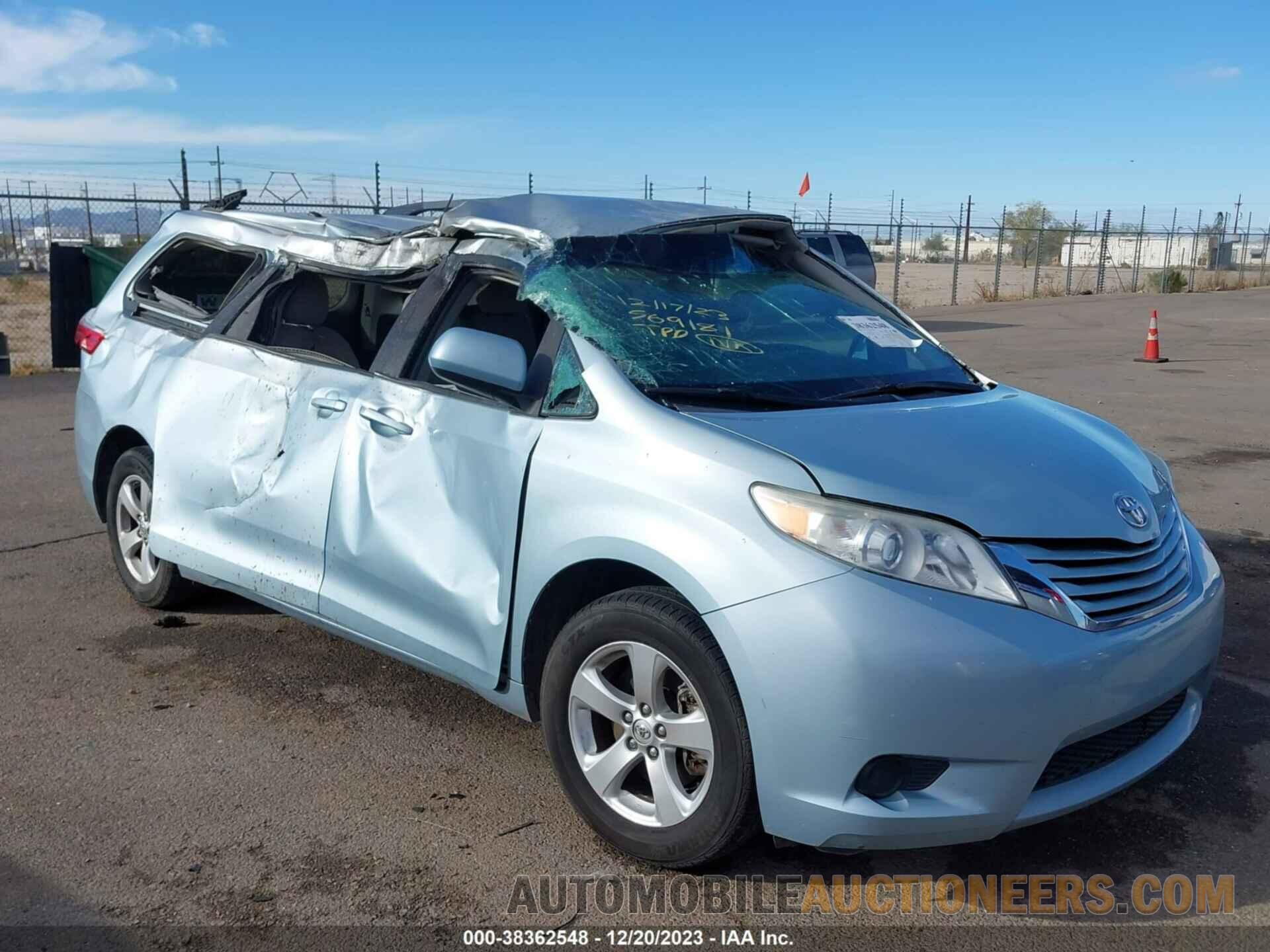 5TDKZ3DCXHS767352 TOYOTA SIENNA 2017