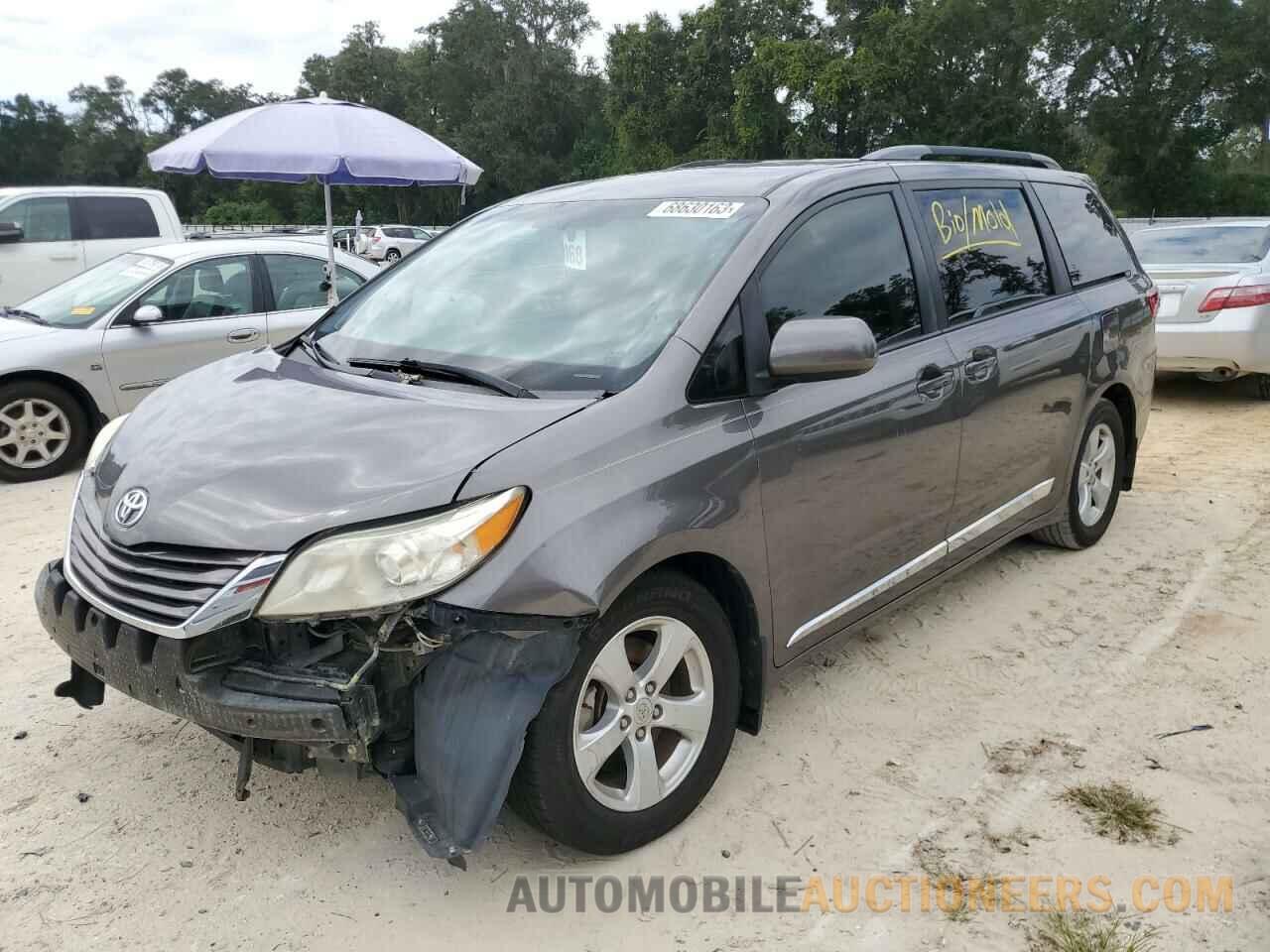 5TDKZ3DCXHS799072 TOYOTA All Models 2017