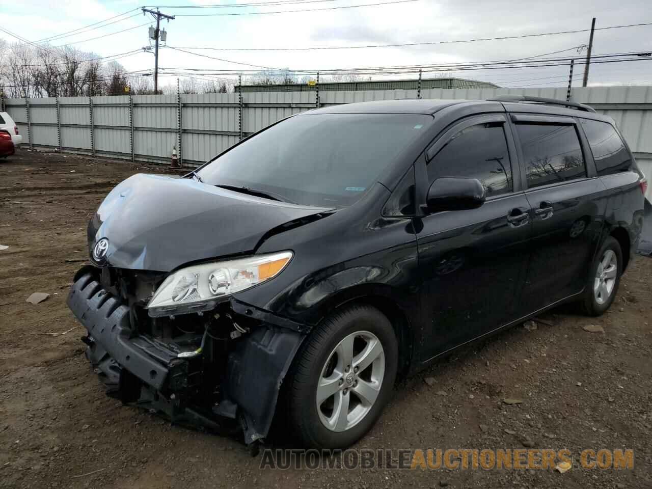 5TDKZ3DCXHS804917 TOYOTA All Models 2017