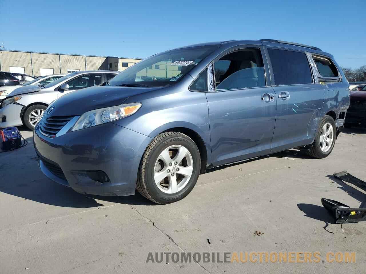 5TDKZ3DCXHS824780 TOYOTA All Models 2017