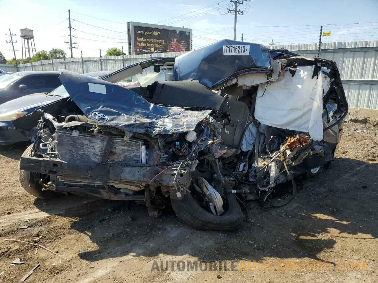 5TDKZ3DCXHS832359 TOYOTA All Models 2017