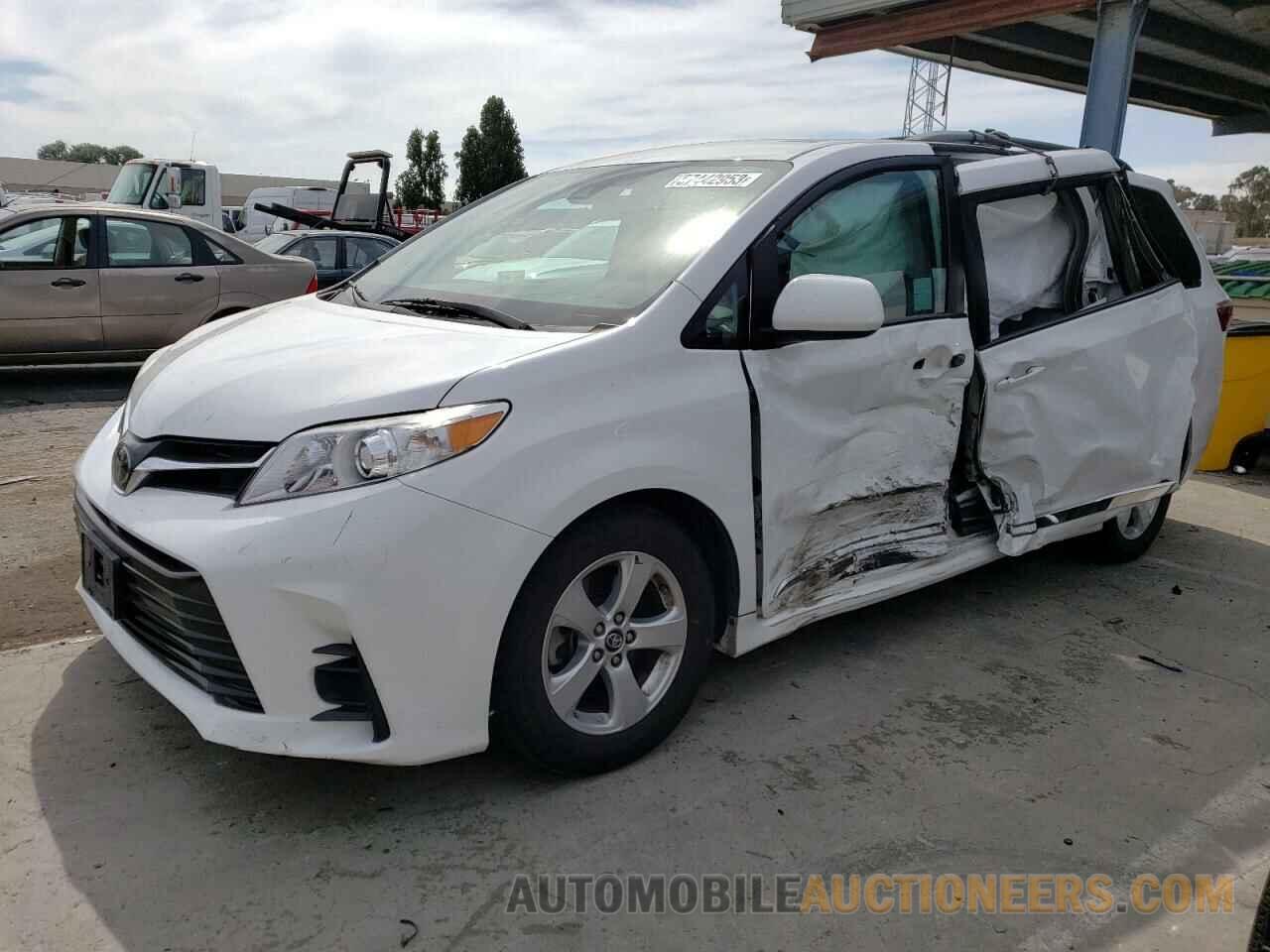 5TDKZ3DCXJS938946 TOYOTA All Models 2018