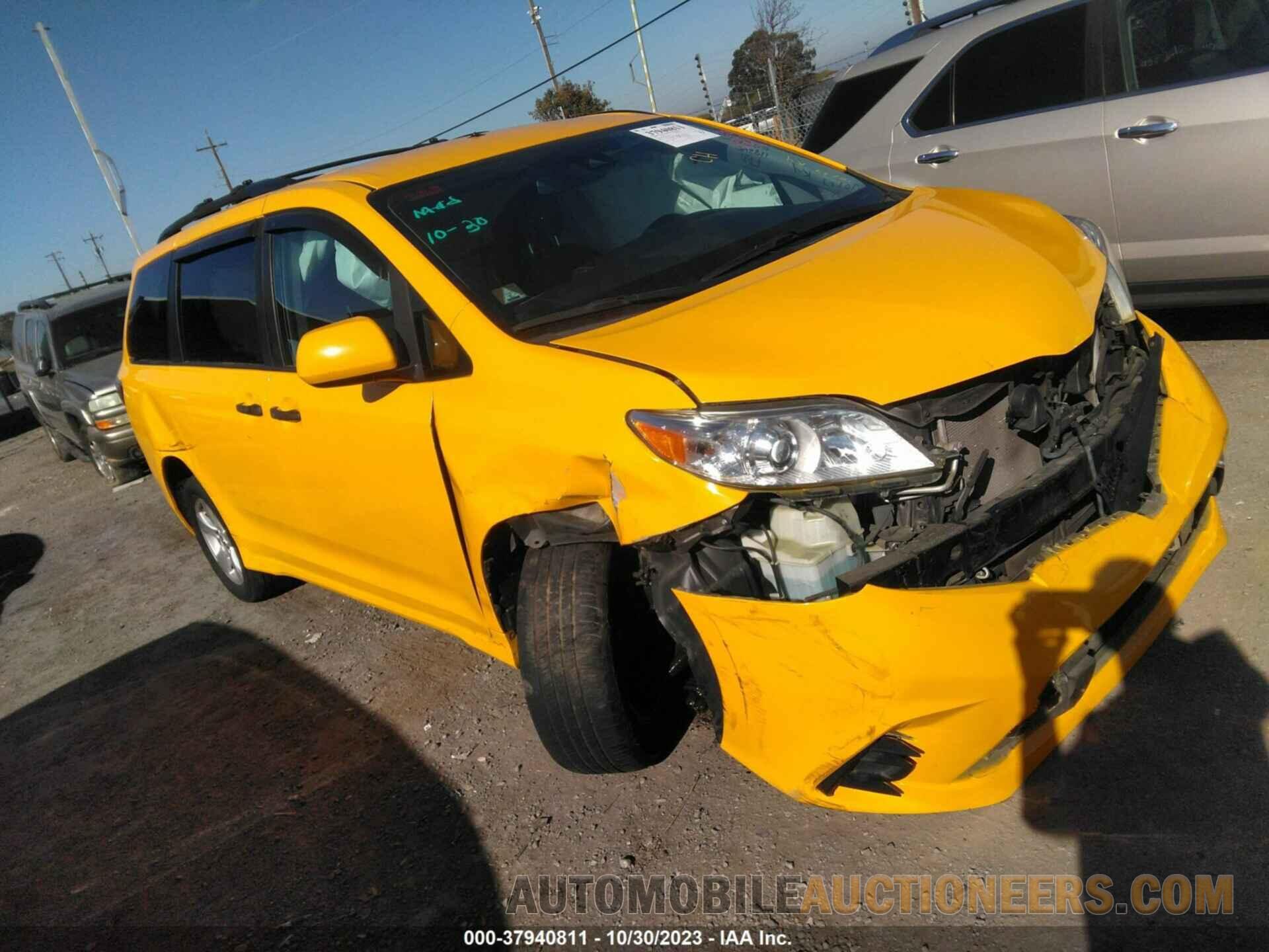 5TDKZ3DCXKS968613 TOYOTA SIENNA 2019