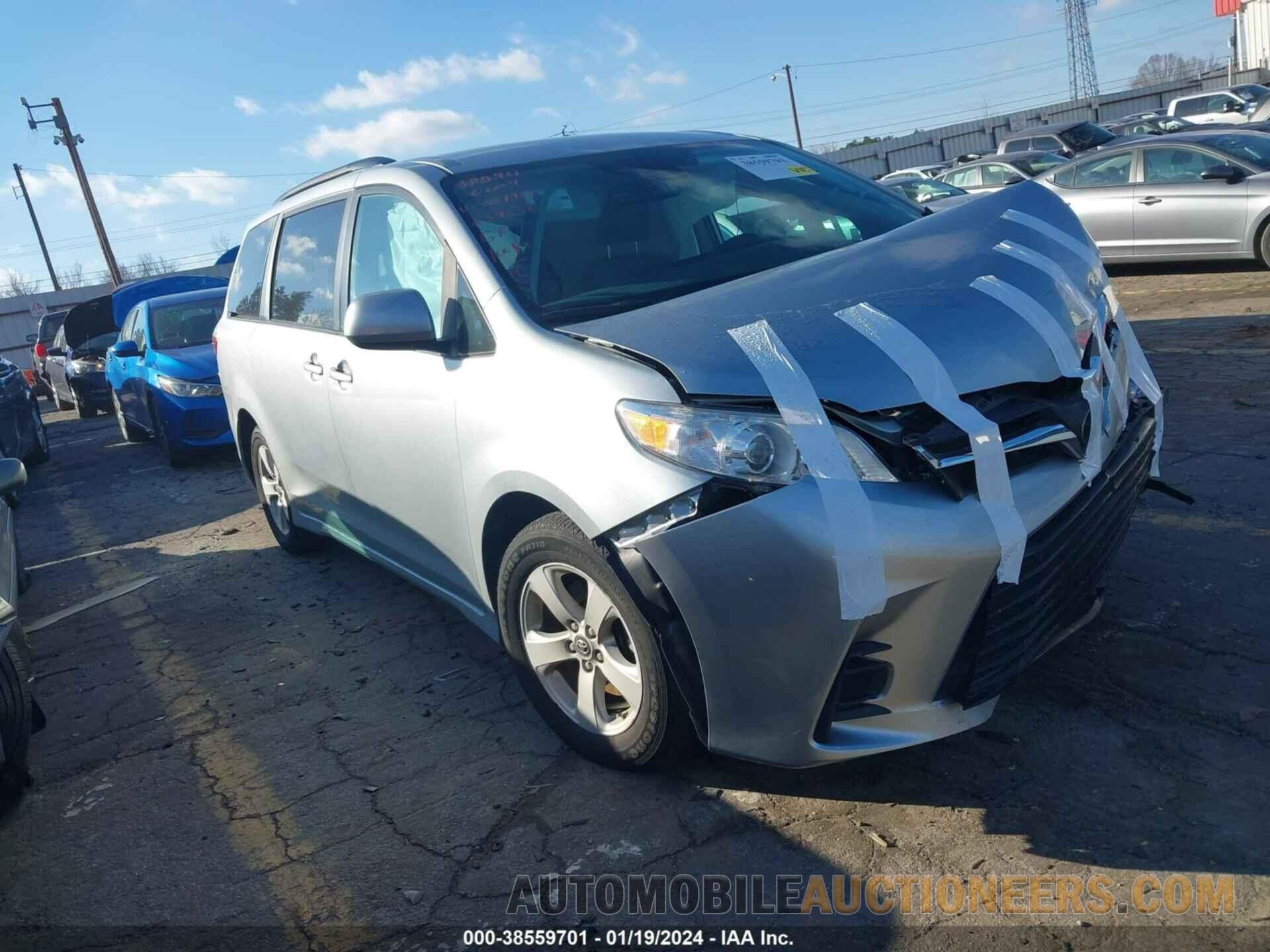 5TDKZ3DCXKS981913 TOYOTA SIENNA 2019