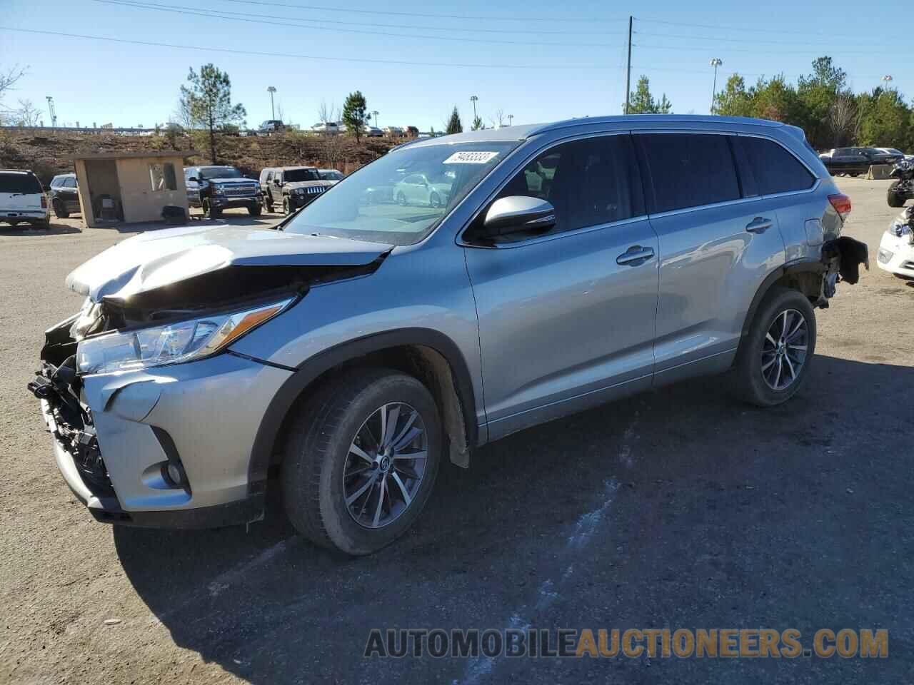 5TDKZRFH0HS192934 TOYOTA HIGHLANDER 2017