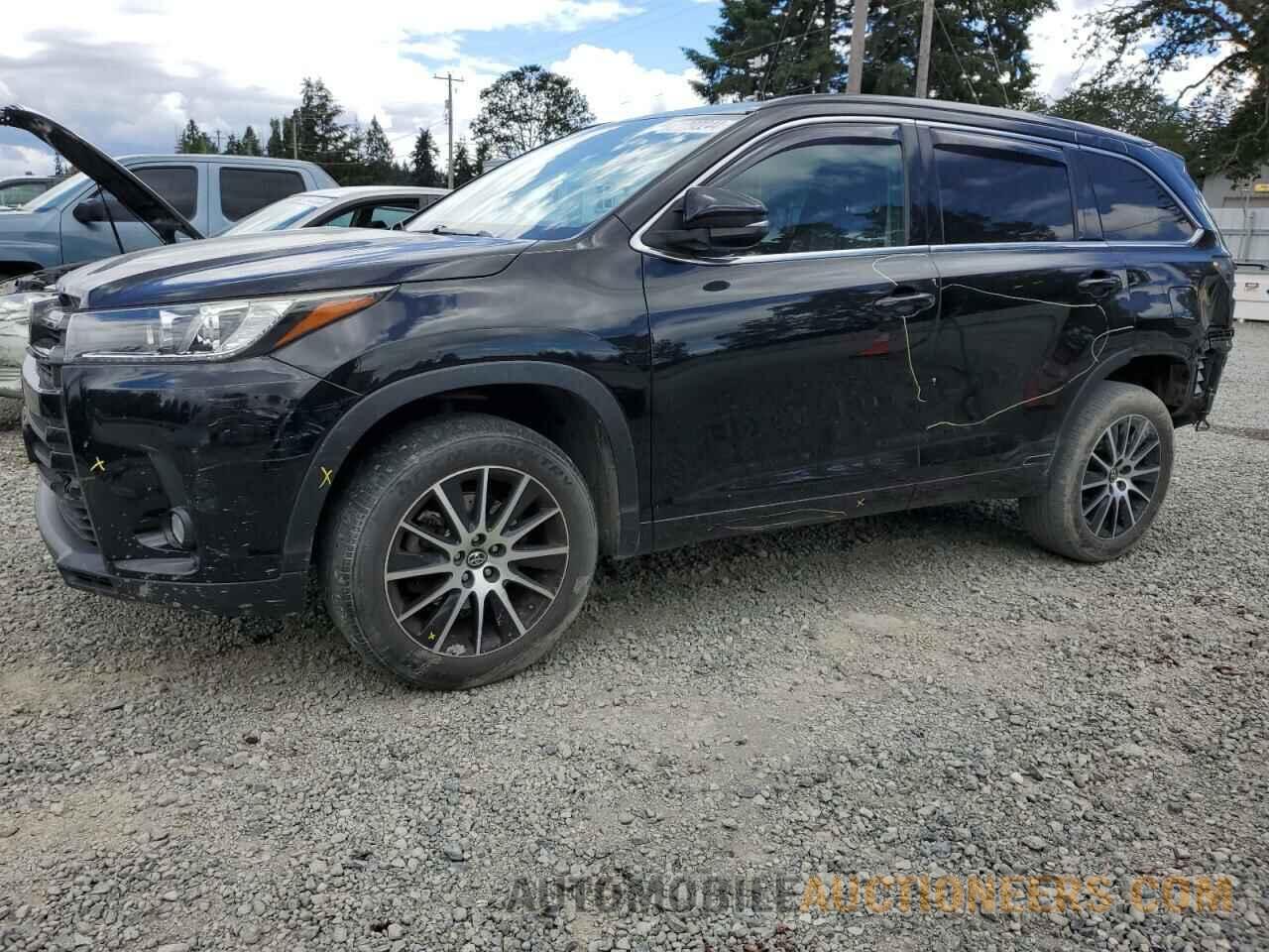 5TDKZRFH0HS509840 TOYOTA HIGHLANDER 2017