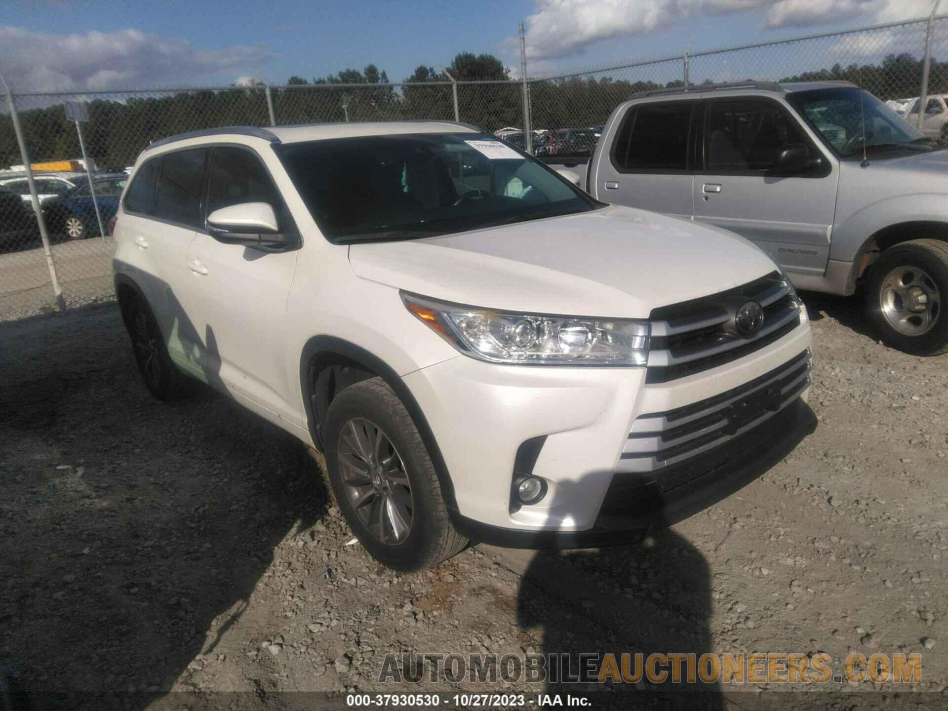 5TDKZRFH0JS266522 TOYOTA HIGHLANDER 2018