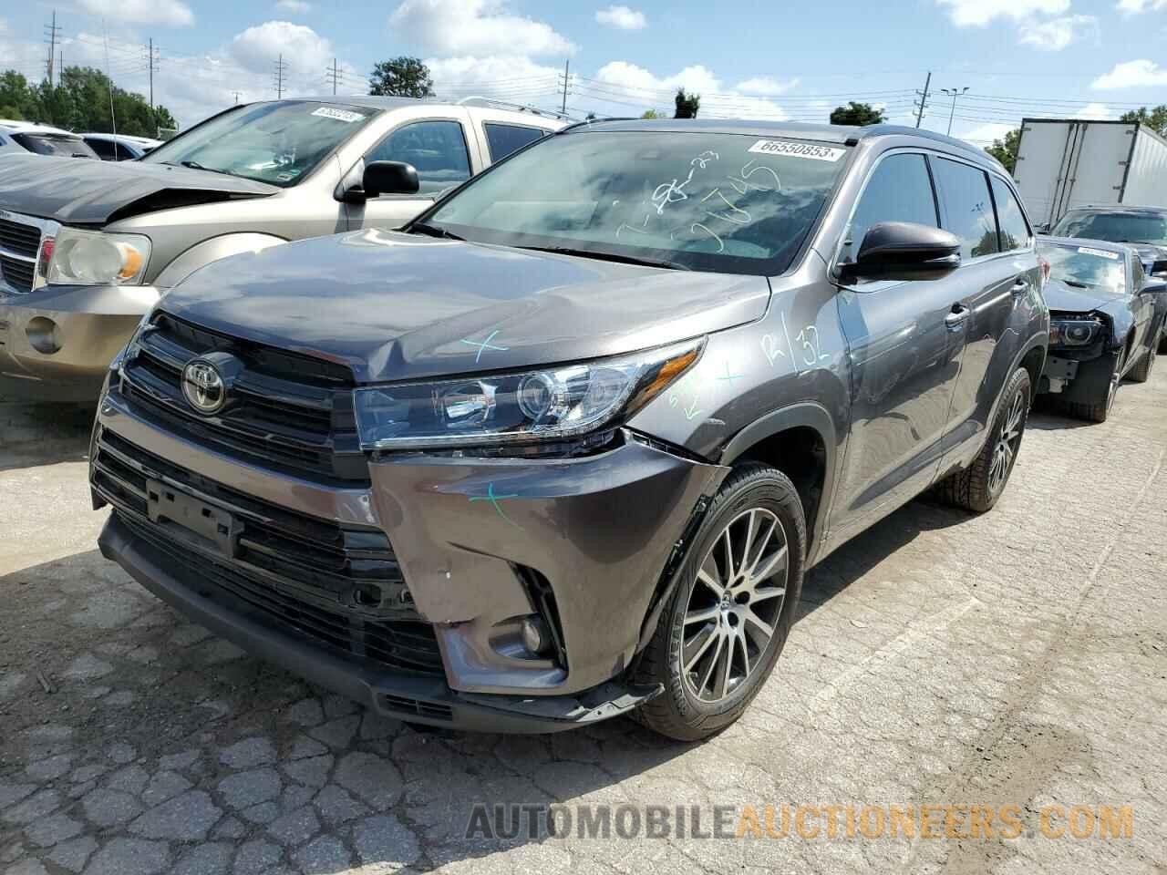 5TDKZRFH0JS532573 TOYOTA HIGHLANDER 2018