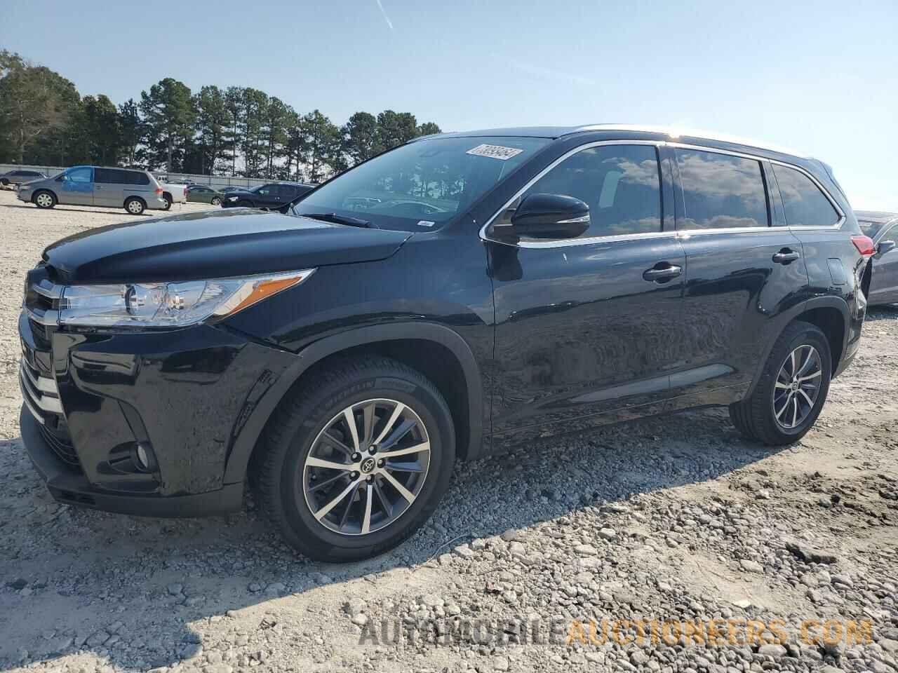 5TDKZRFH0JS542634 TOYOTA HIGHLANDER 2018