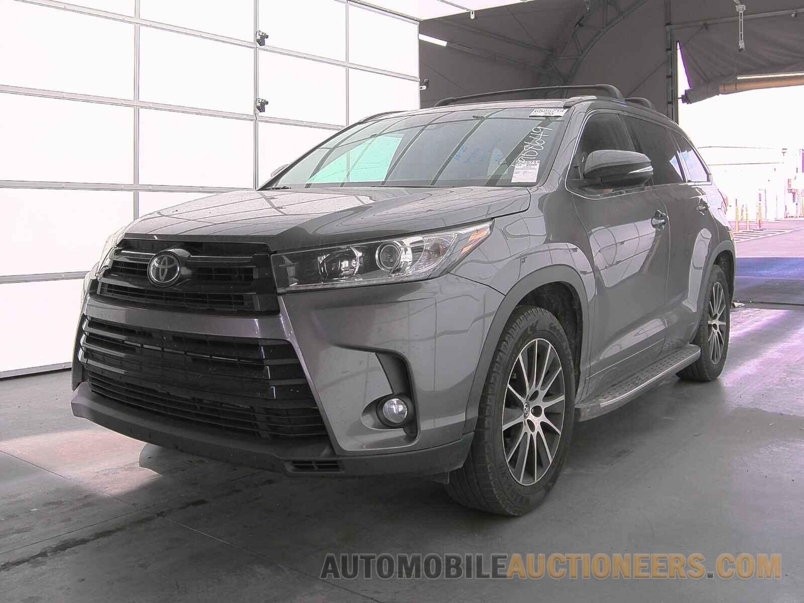 5TDKZRFH0JS542939 Toyota Highlander 2018