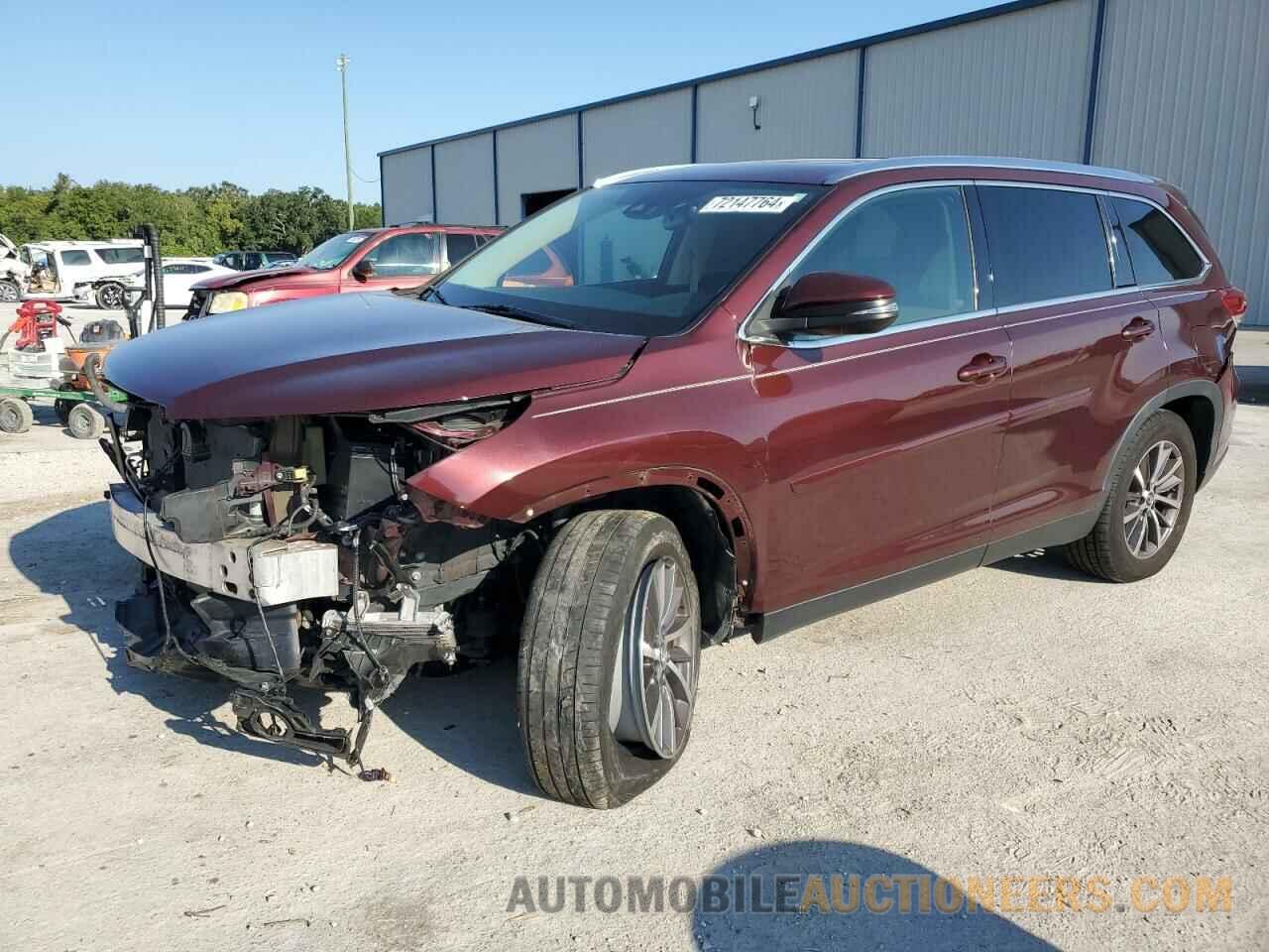 5TDKZRFH0KS333279 TOYOTA HIGHLANDER 2019