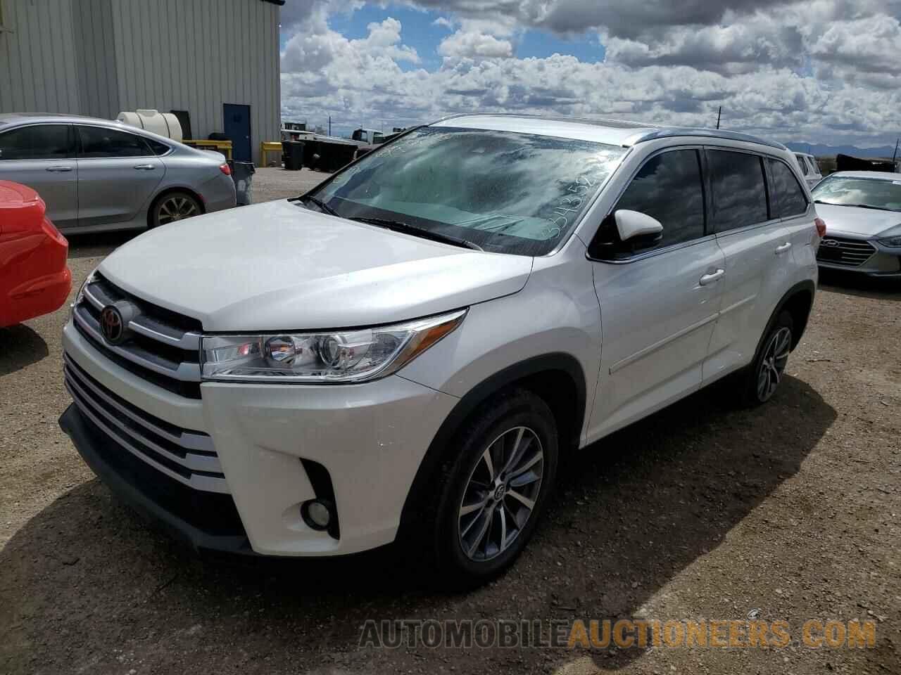 5TDKZRFH0KS334352 TOYOTA HIGHLANDER 2019