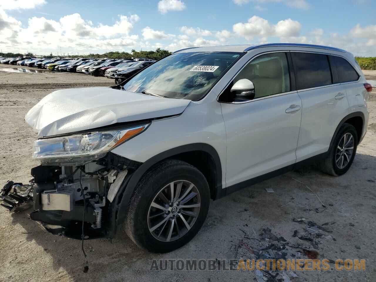 5TDKZRFH0KS551223 TOYOTA HIGHLANDER 2019