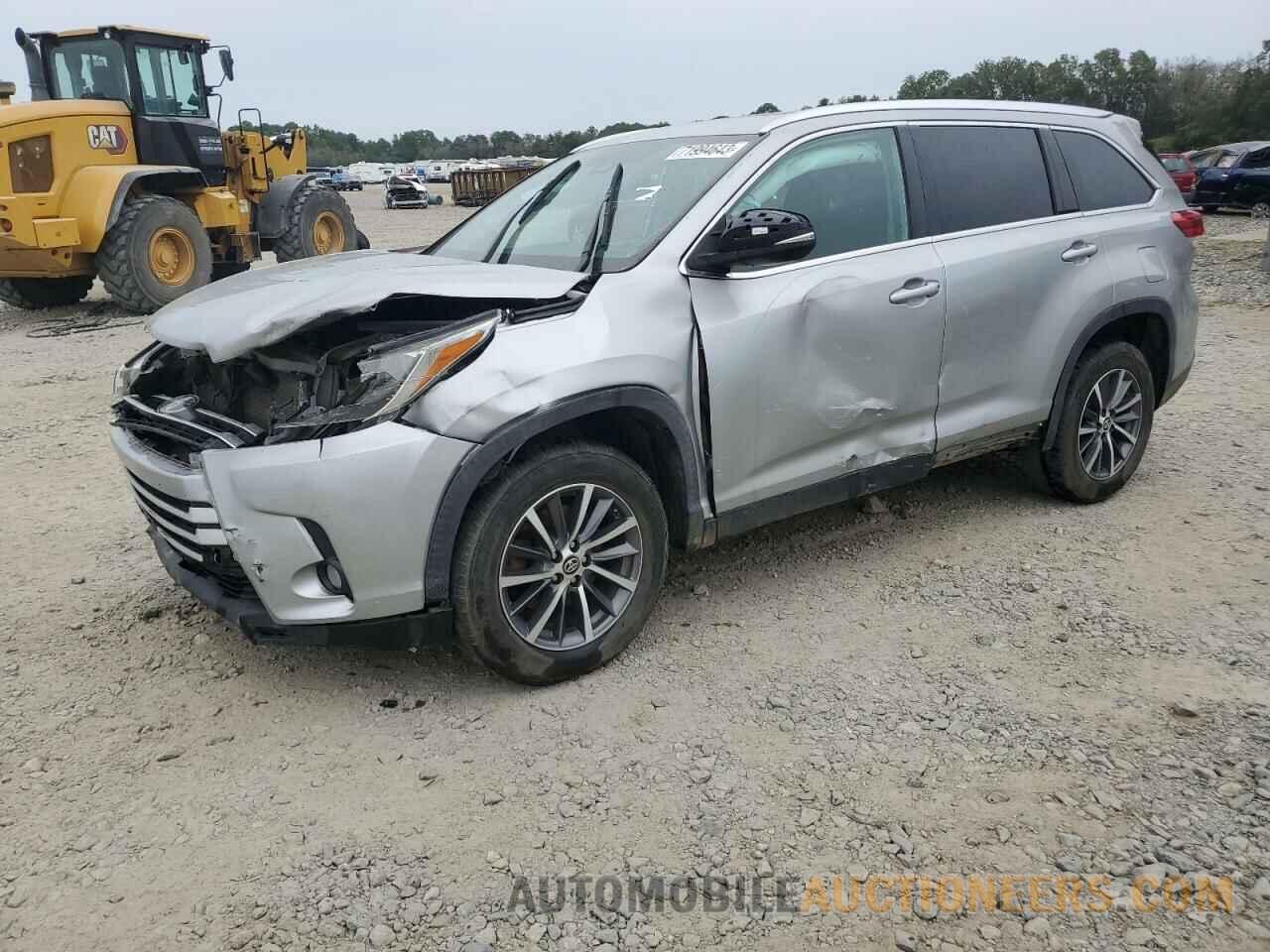 5TDKZRFH0KS560567 TOYOTA HIGHLANDER 2019