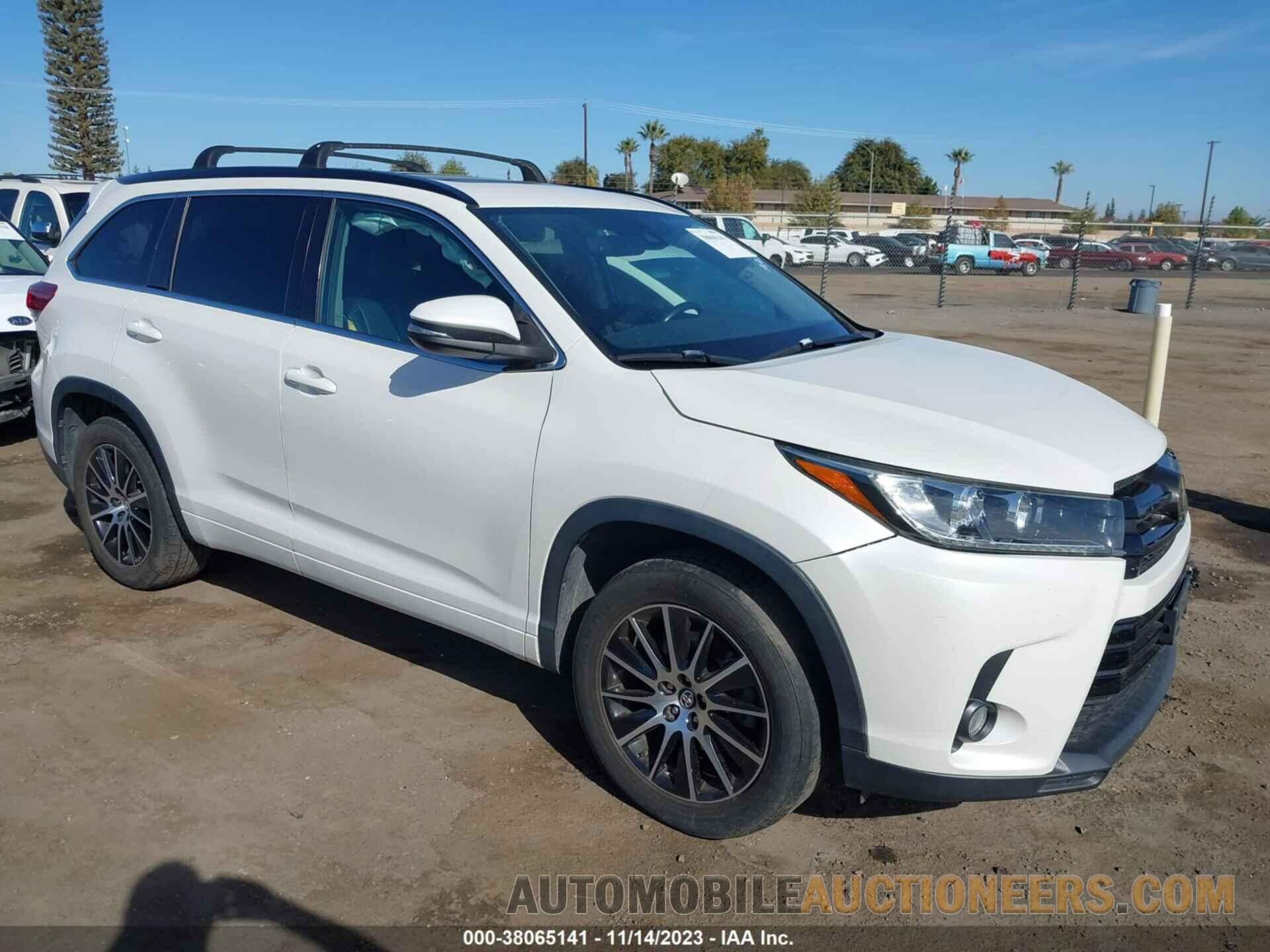 5TDKZRFH1HS508261 TOYOTA HIGHLANDER 2017