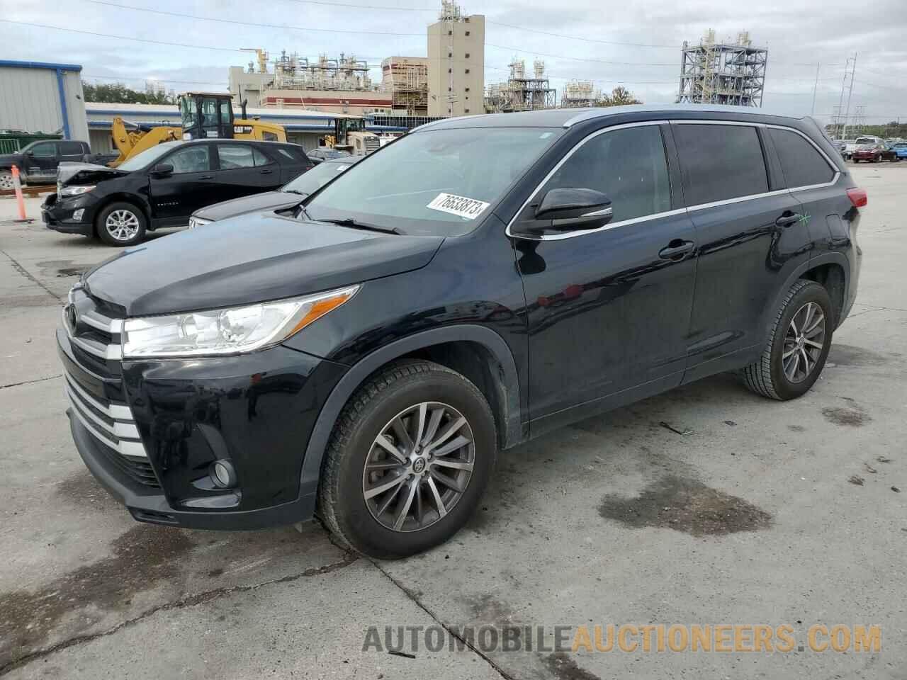 5TDKZRFH1HS521690 TOYOTA HIGHLANDER 2017