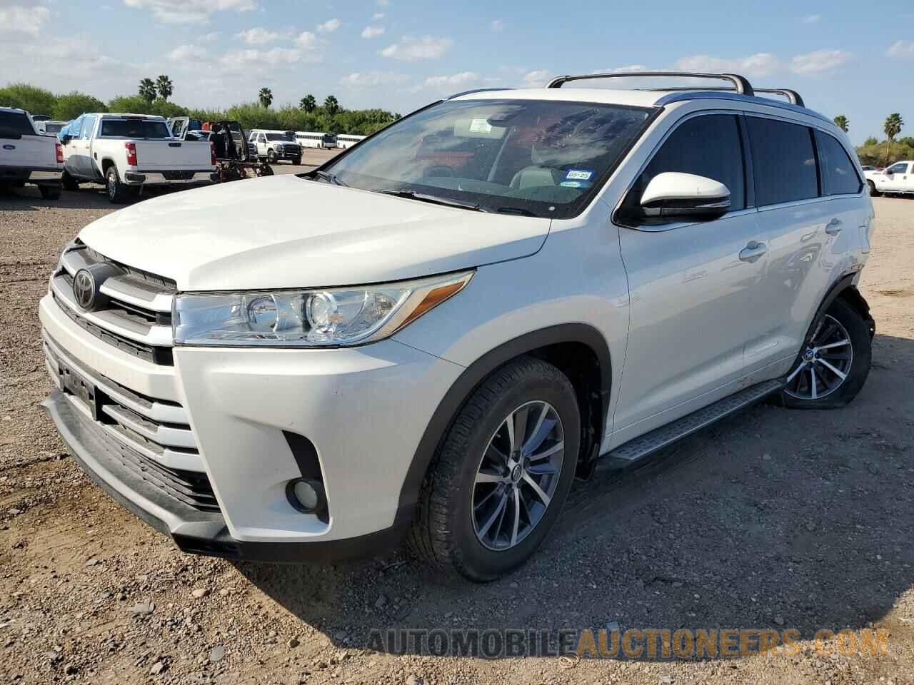 5TDKZRFH1JS535739 TOYOTA HIGHLANDER 2018