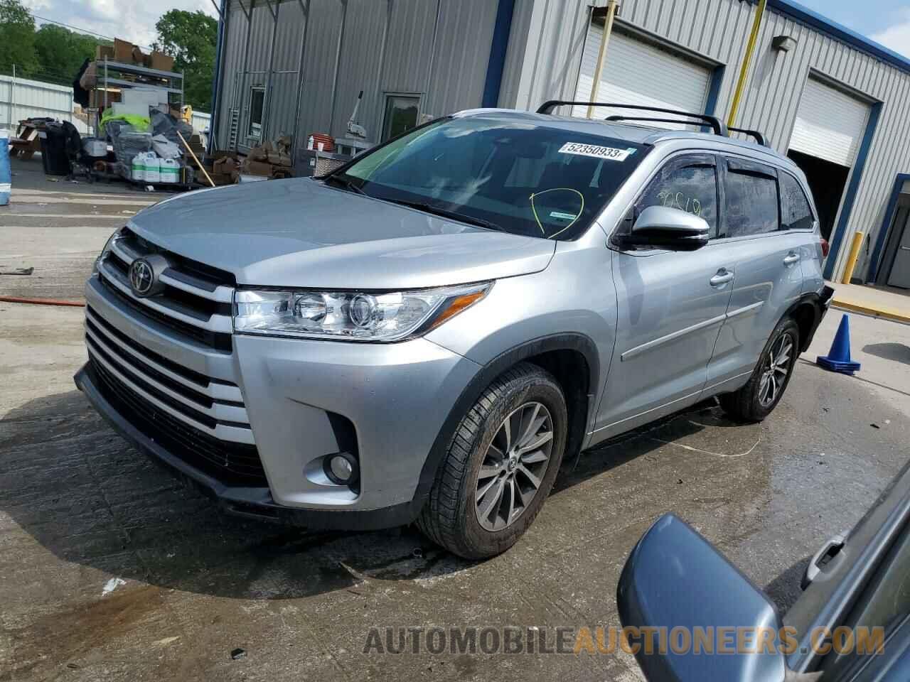 5TDKZRFH1JS550483 TOYOTA HIGHLANDER 2018