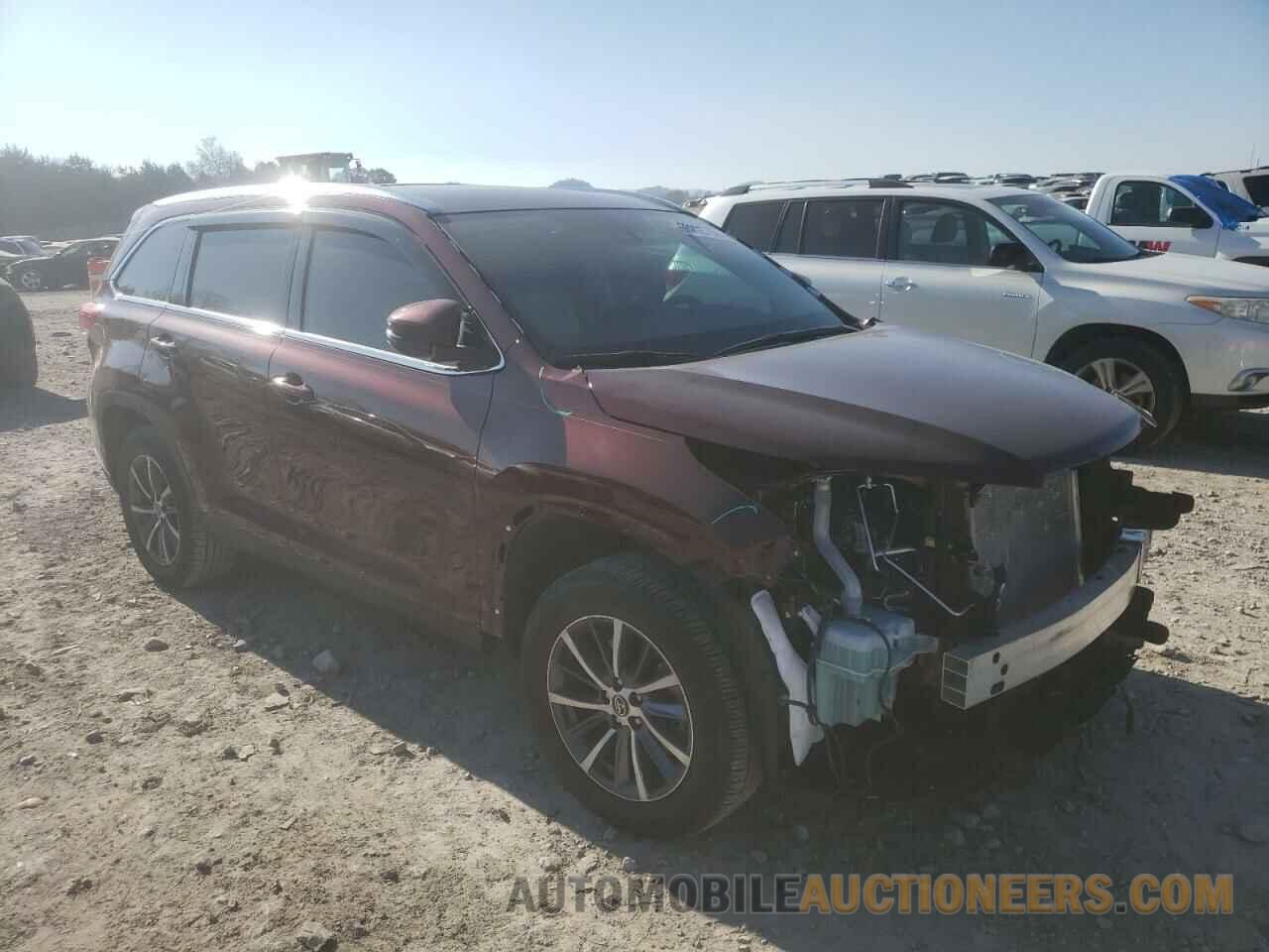 5TDKZRFH1KS307399 TOYOTA HIGHLANDER 2019