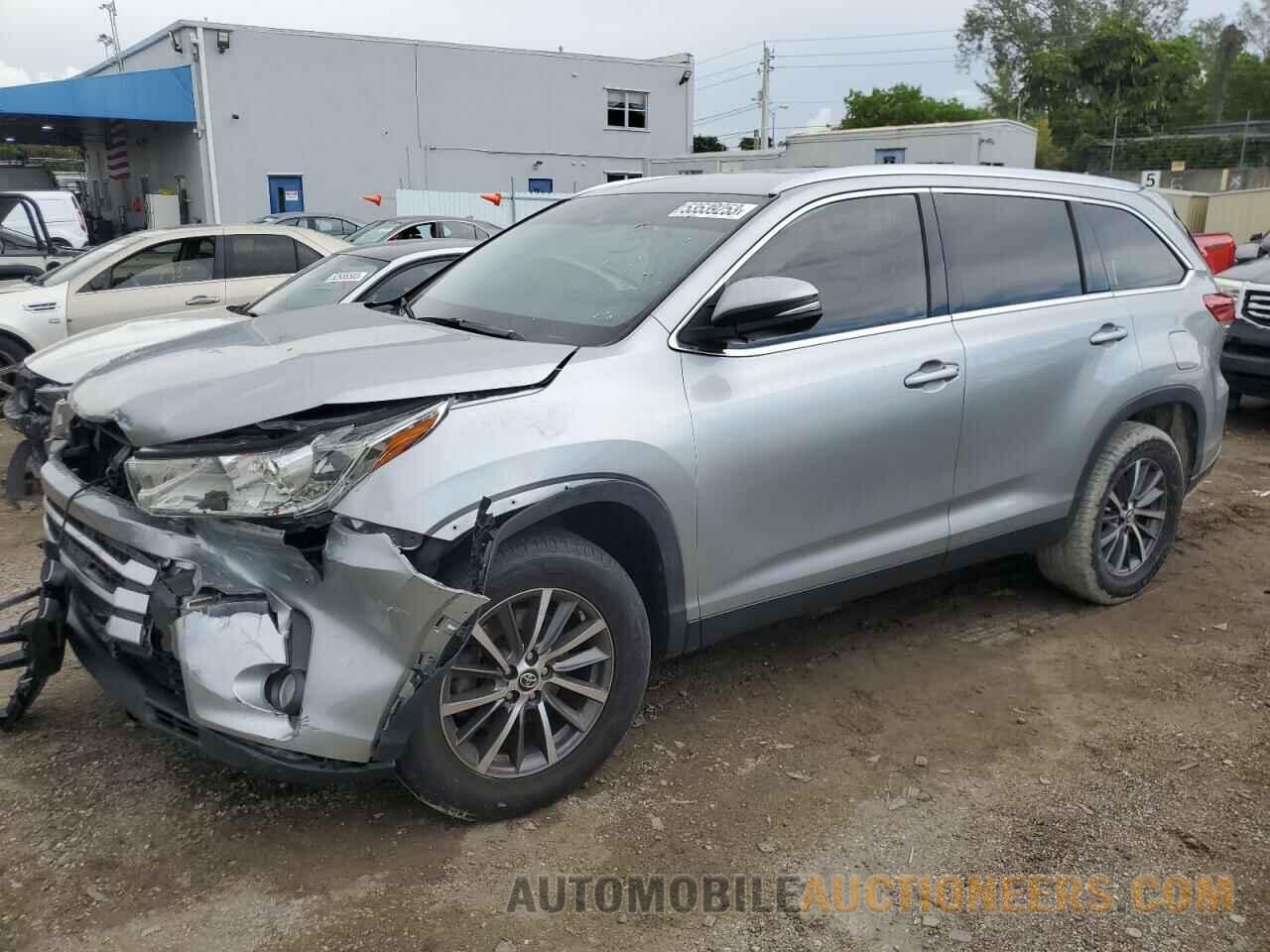 5TDKZRFH1KS332562 TOYOTA HIGHLANDER 2019