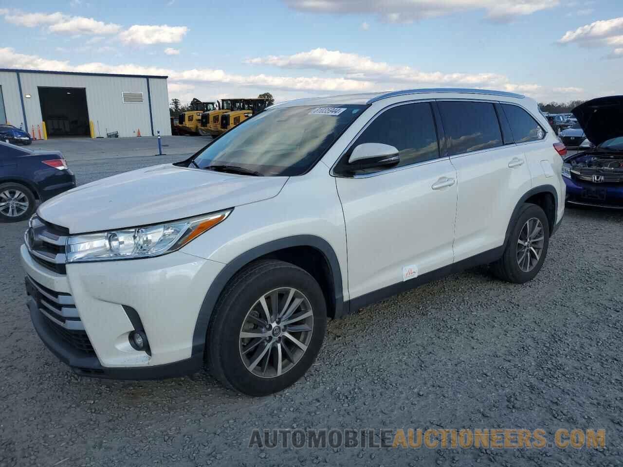 5TDKZRFH1KS556334 TOYOTA HIGHLANDER 2019