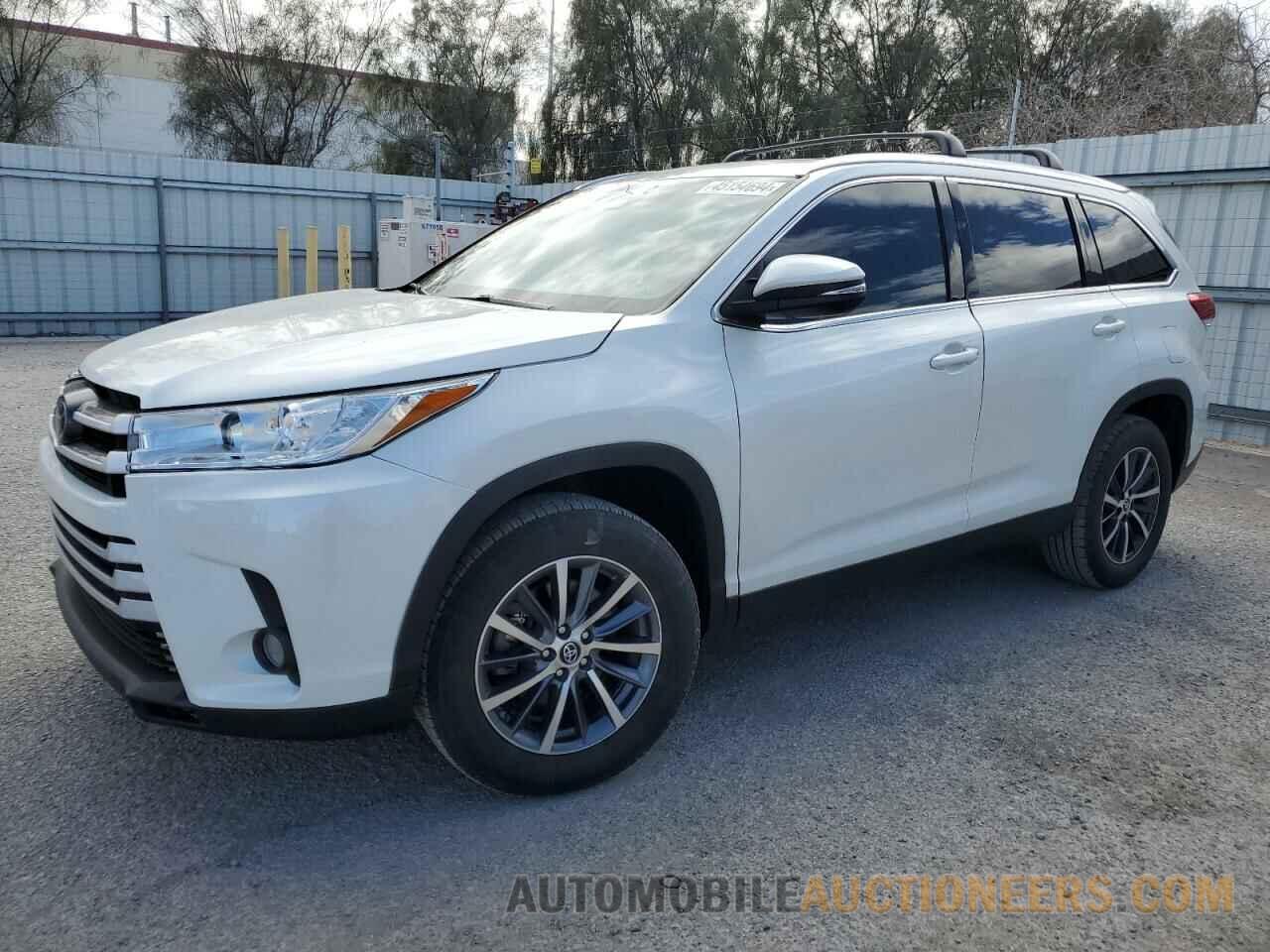 5TDKZRFH1KS572694 TOYOTA HIGHLANDER 2019