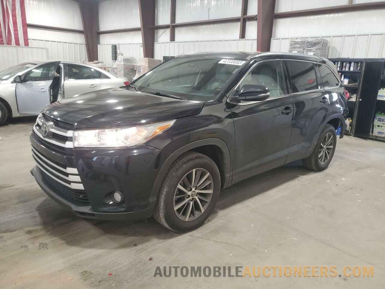 5TDKZRFH1KS573490 TOYOTA HIGHLANDER 2019