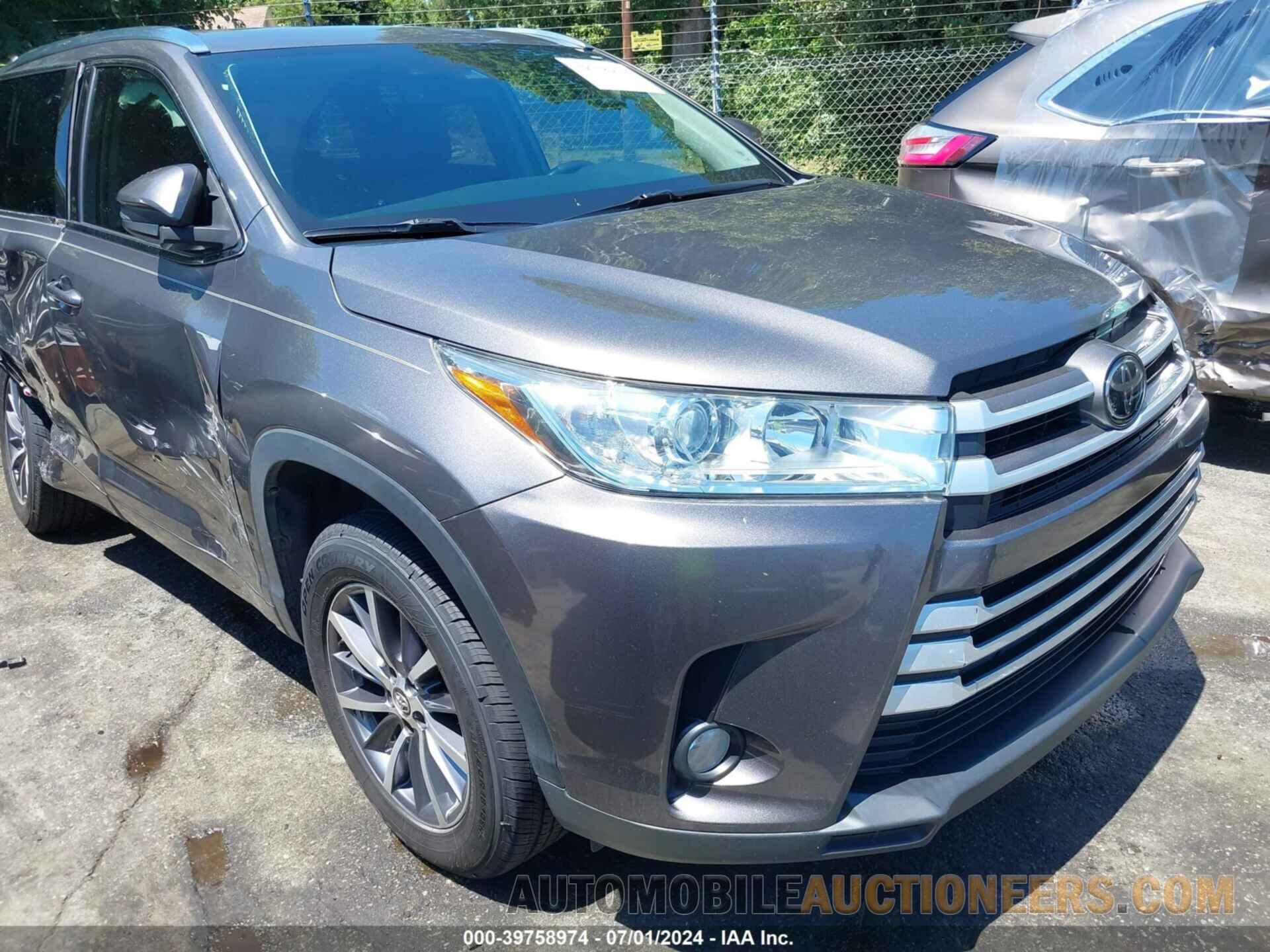 5TDKZRFH2JS528797 TOYOTA HIGHLANDER 2018