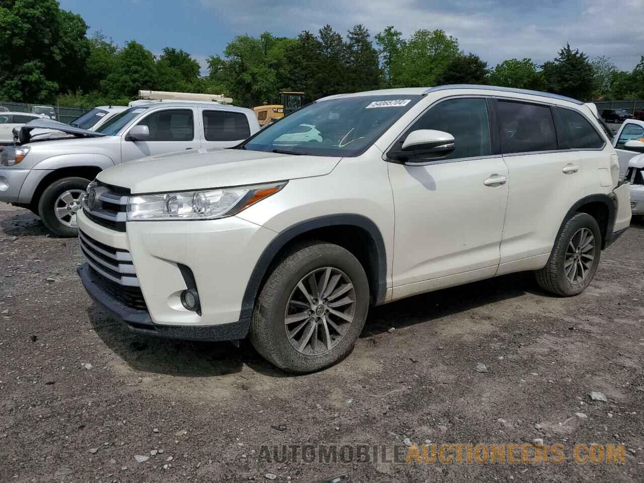 5TDKZRFH2JS545423 TOYOTA HIGHLANDER 2018