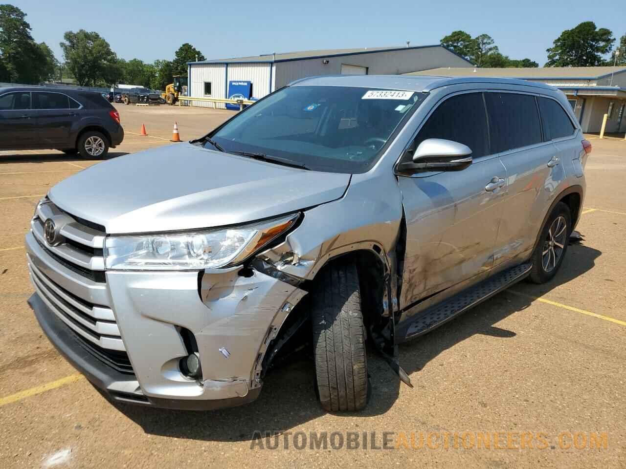 5TDKZRFH2JS546247 TOYOTA HIGHLANDER 2018