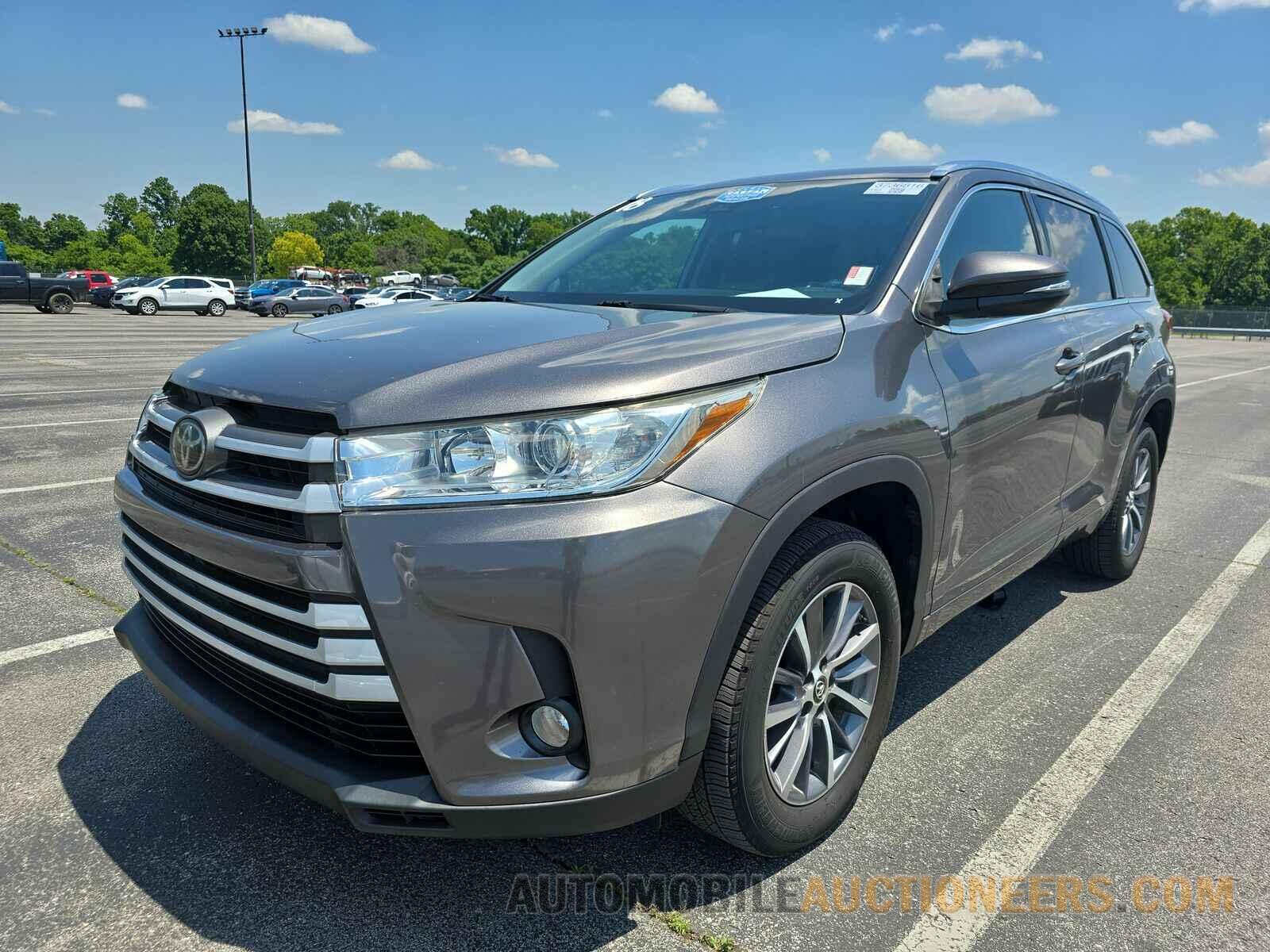 5TDKZRFH2JS549150 Toyota Highlander 2018