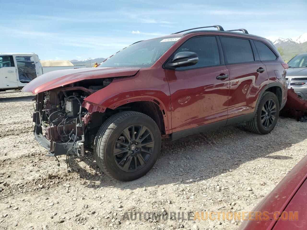 5TDKZRFH2KS328701 TOYOTA HIGHLANDER 2019