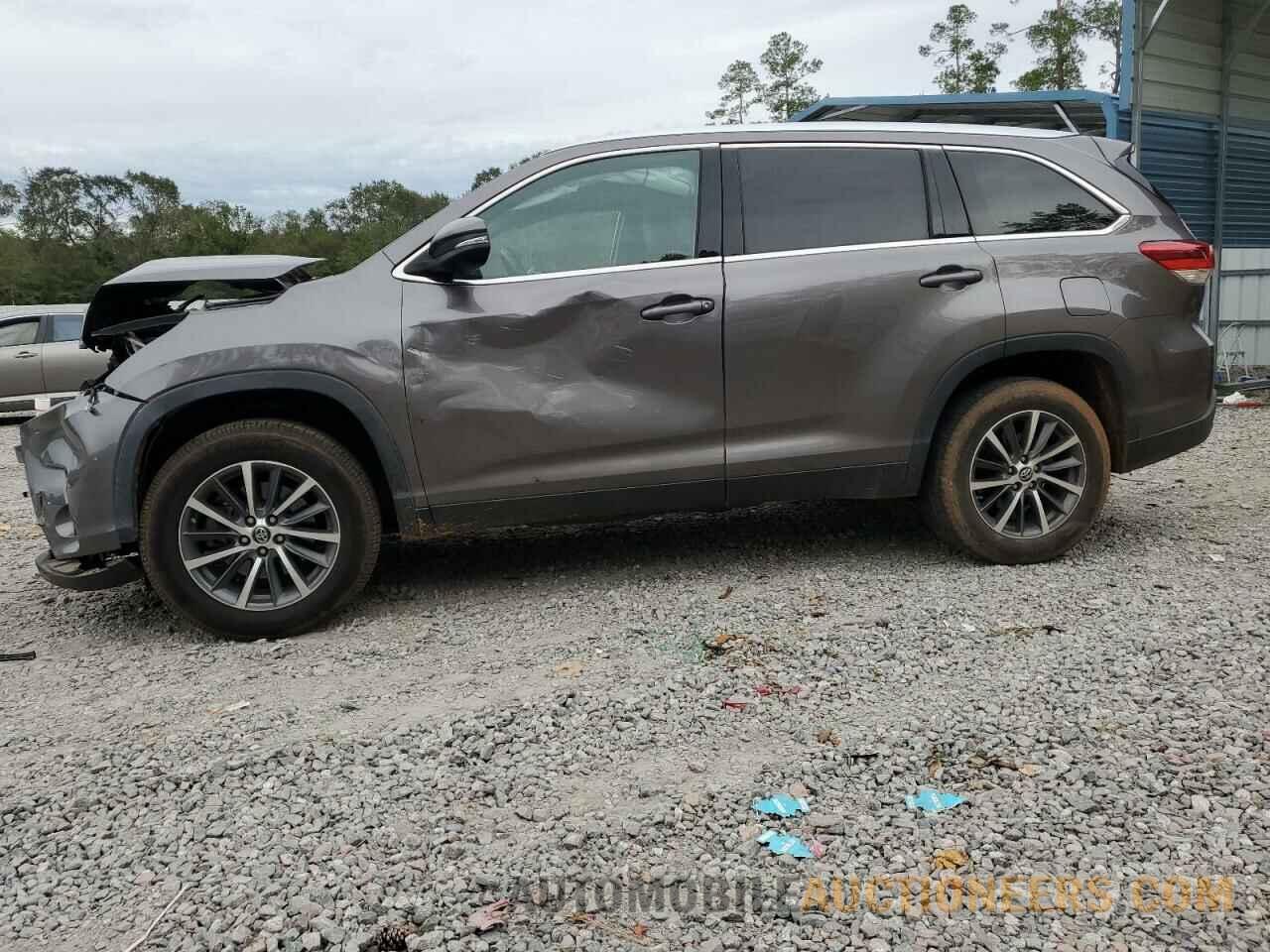 5TDKZRFH2KS364503 TOYOTA HIGHLANDER 2019