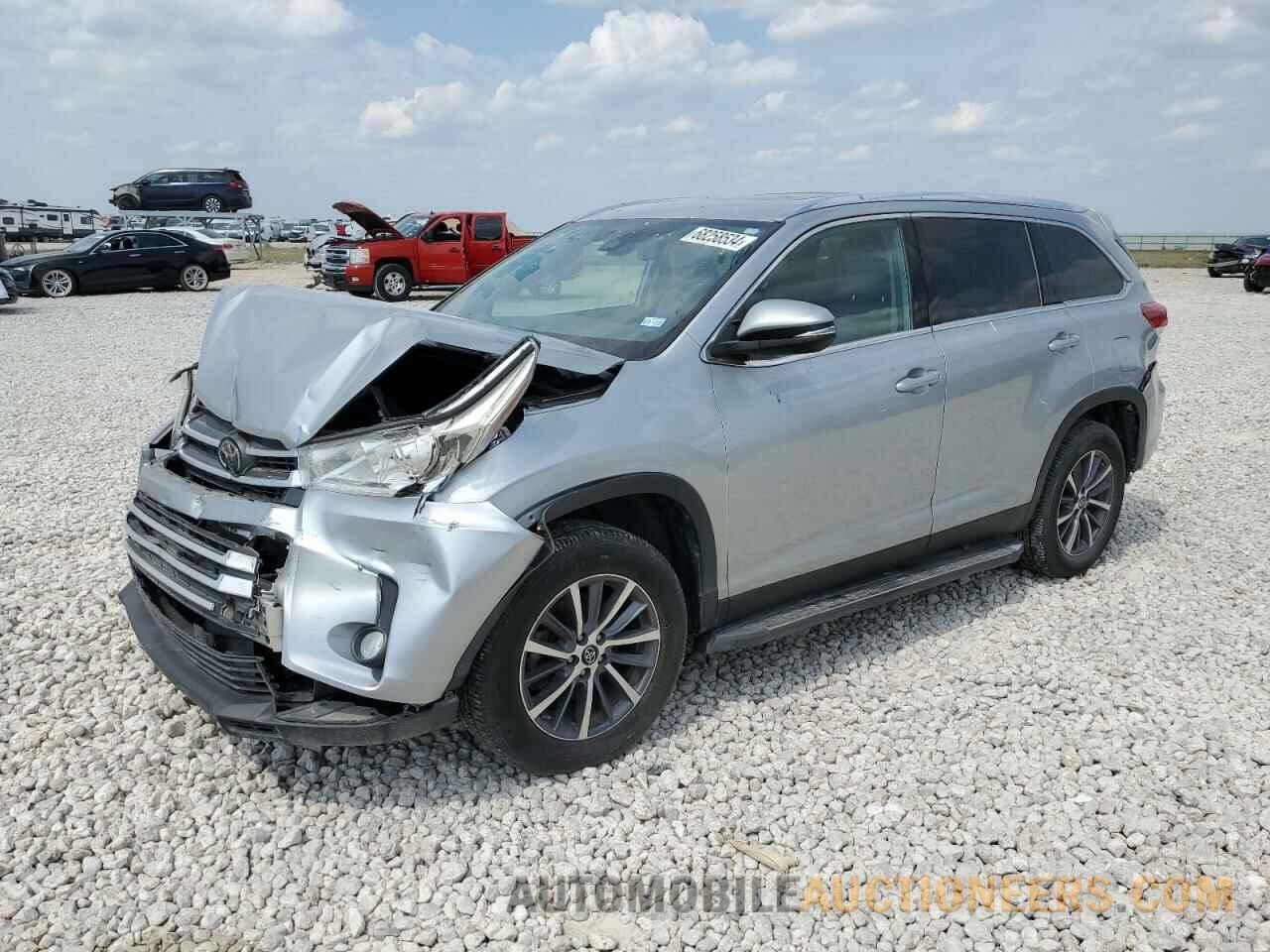 5TDKZRFH2KS555113 TOYOTA HIGHLANDER 2019