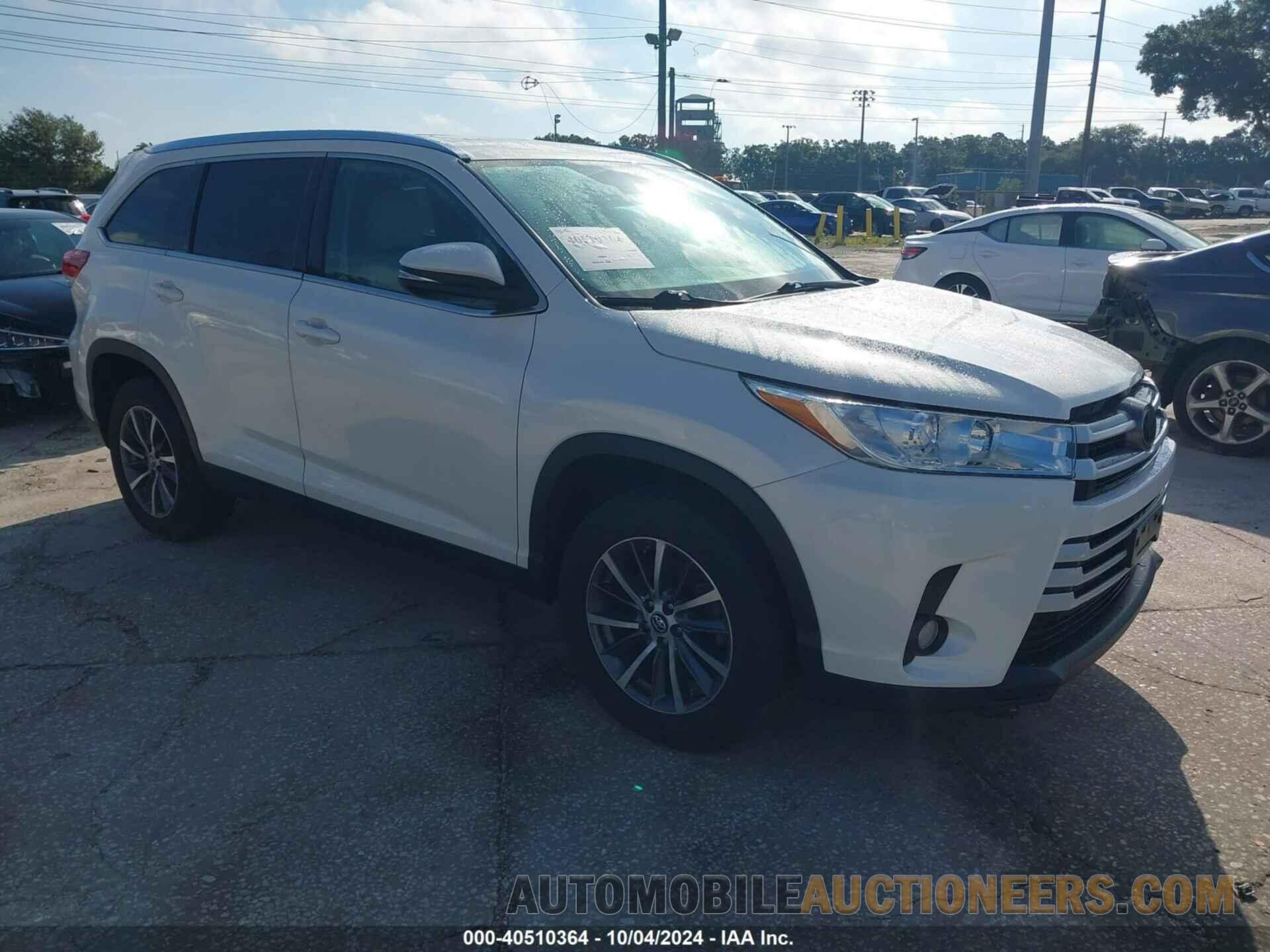 5TDKZRFH2KS557024 TOYOTA HIGHLANDER 2019