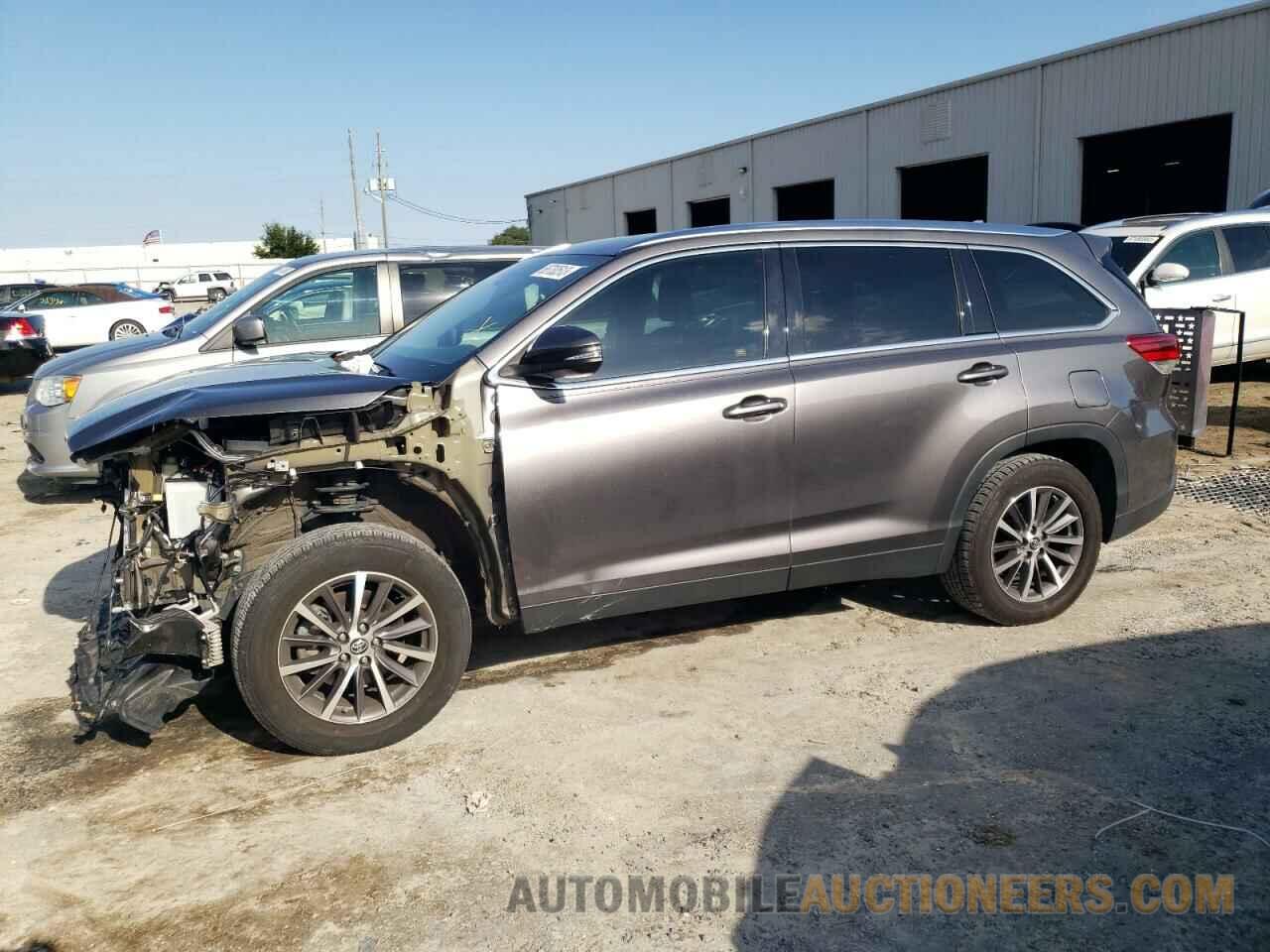 5TDKZRFH2KS567052 TOYOTA HIGHLANDER 2019