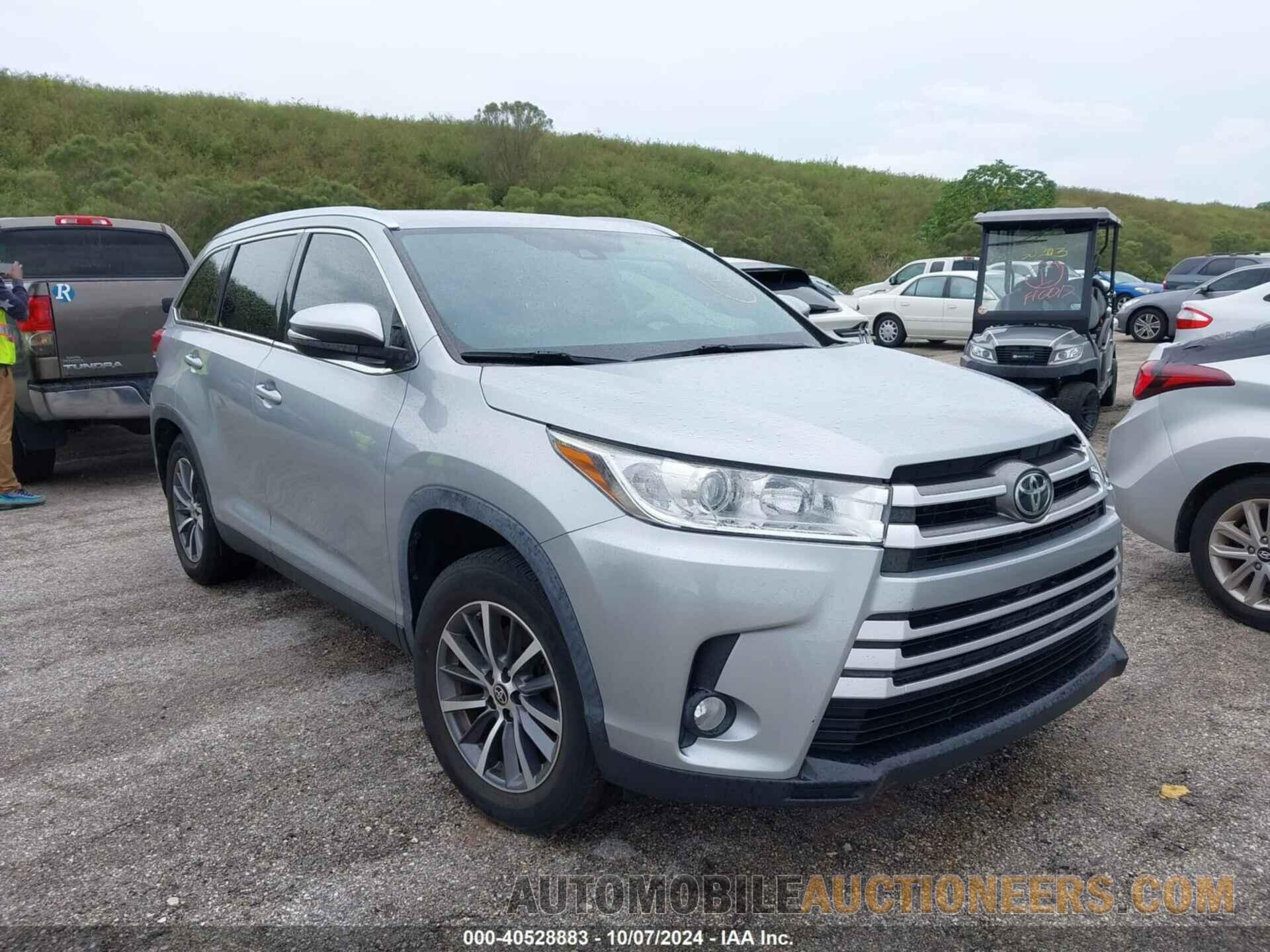 5TDKZRFH2KS575104 TOYOTA HIGHLANDER 2019