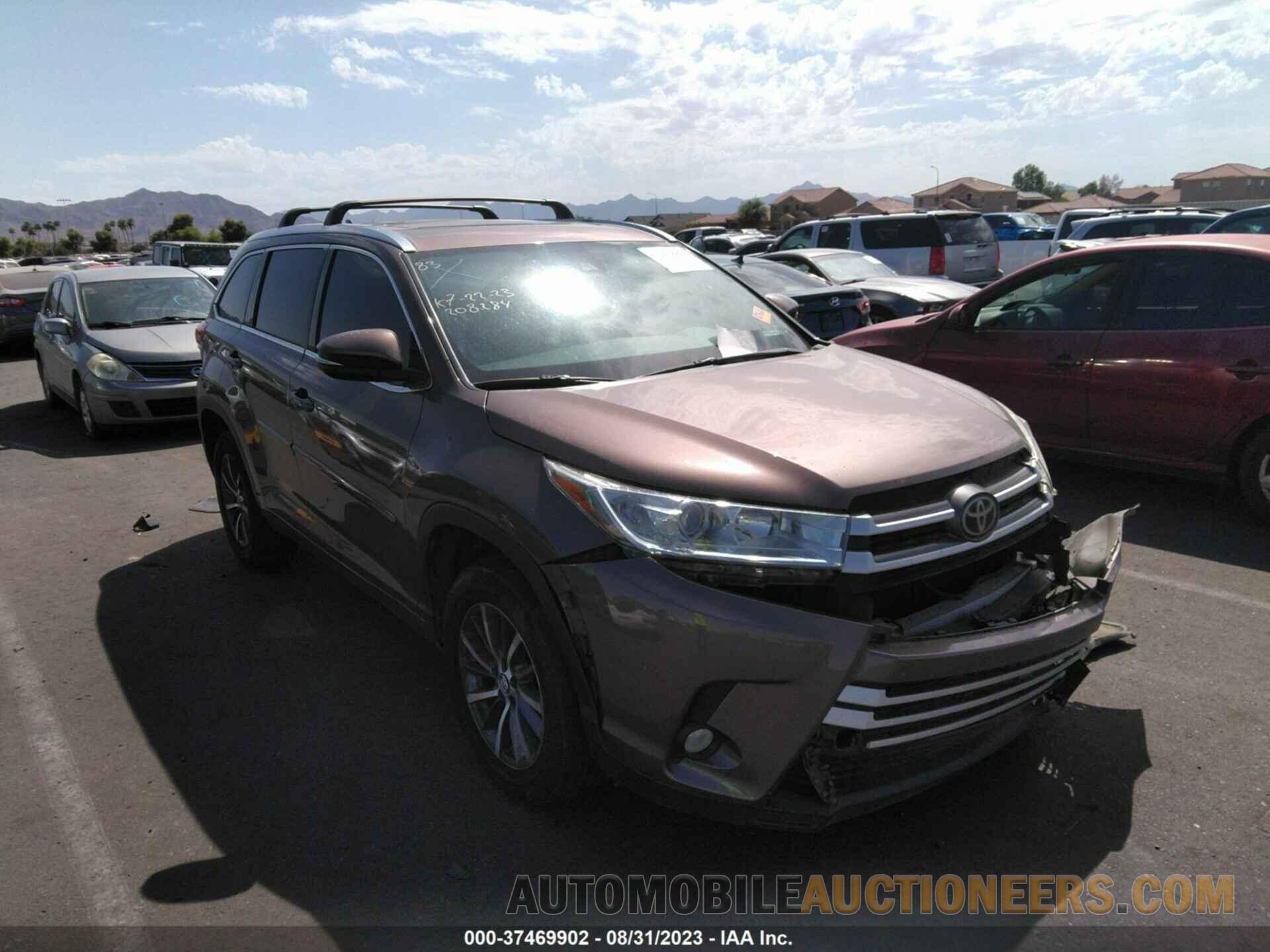 5TDKZRFH3HS208284 TOYOTA HIGHLANDER 2017