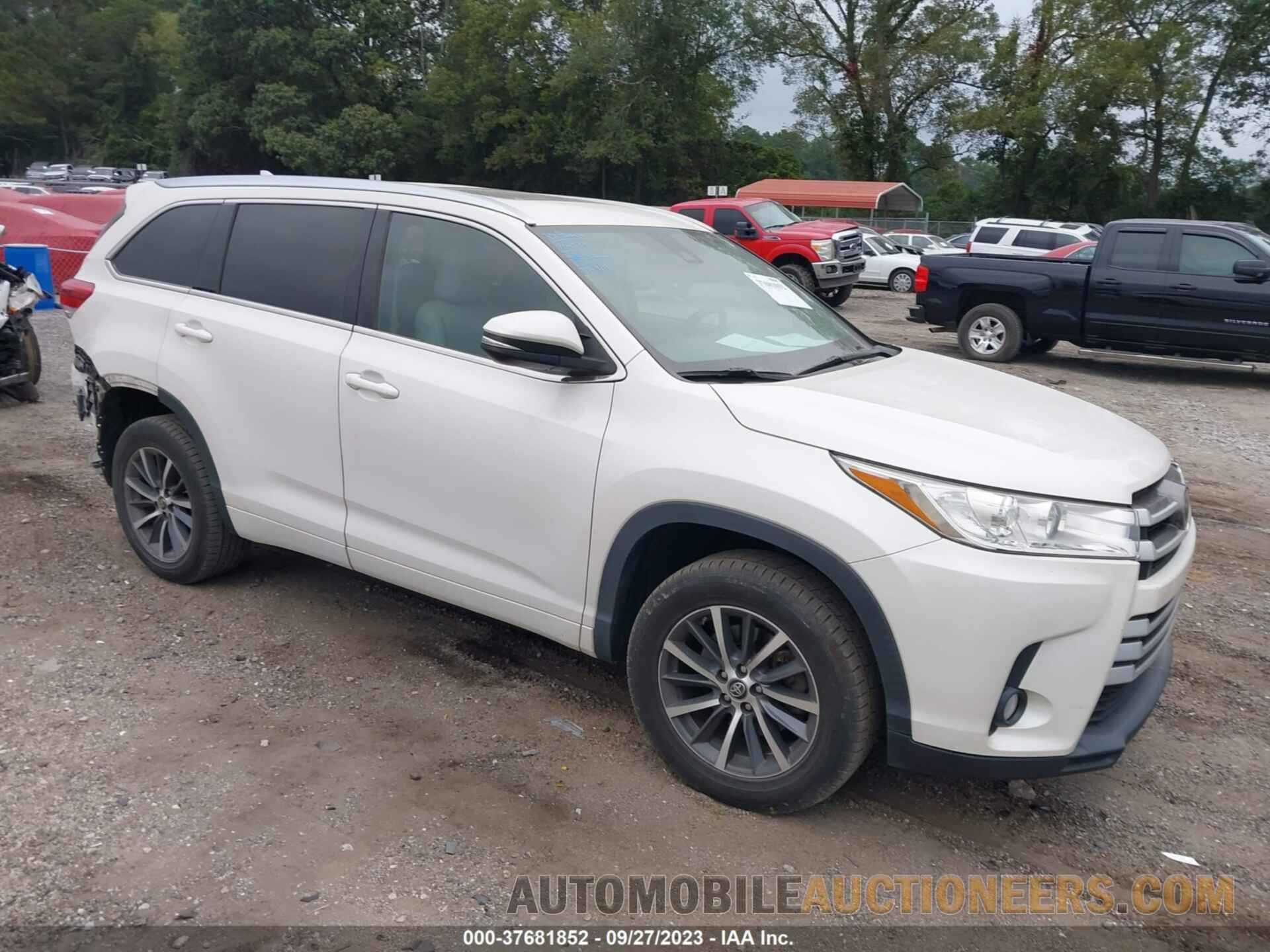 5TDKZRFH3HX511730 TOYOTA HIGHLANDER 2017