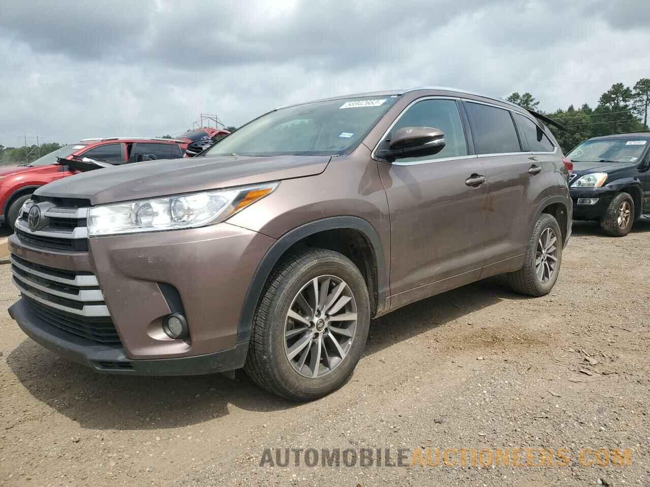 5TDKZRFH3JS254798 TOYOTA HIGHLANDER 2018