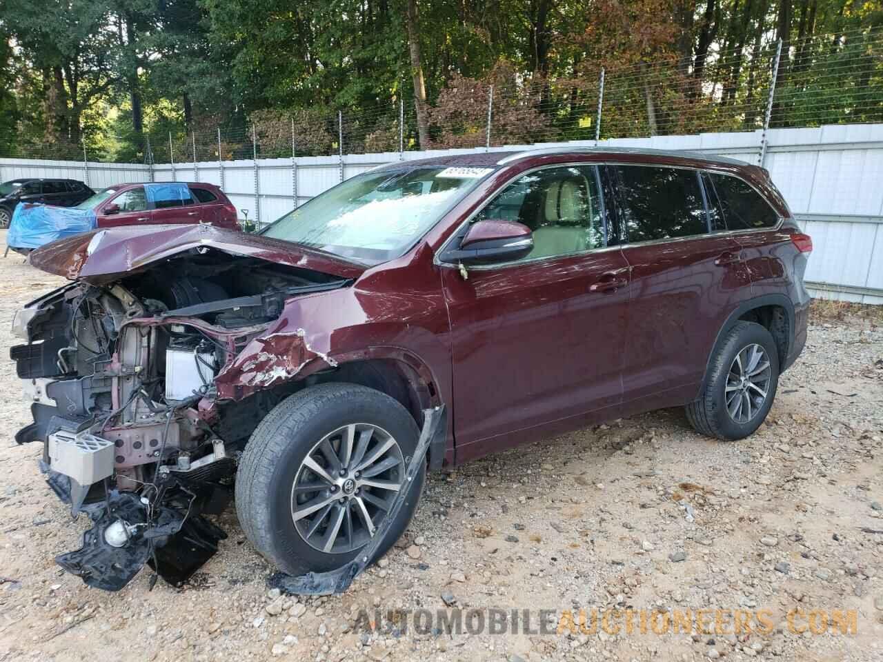 5TDKZRFH3JS257121 TOYOTA HIGHLANDER 2018